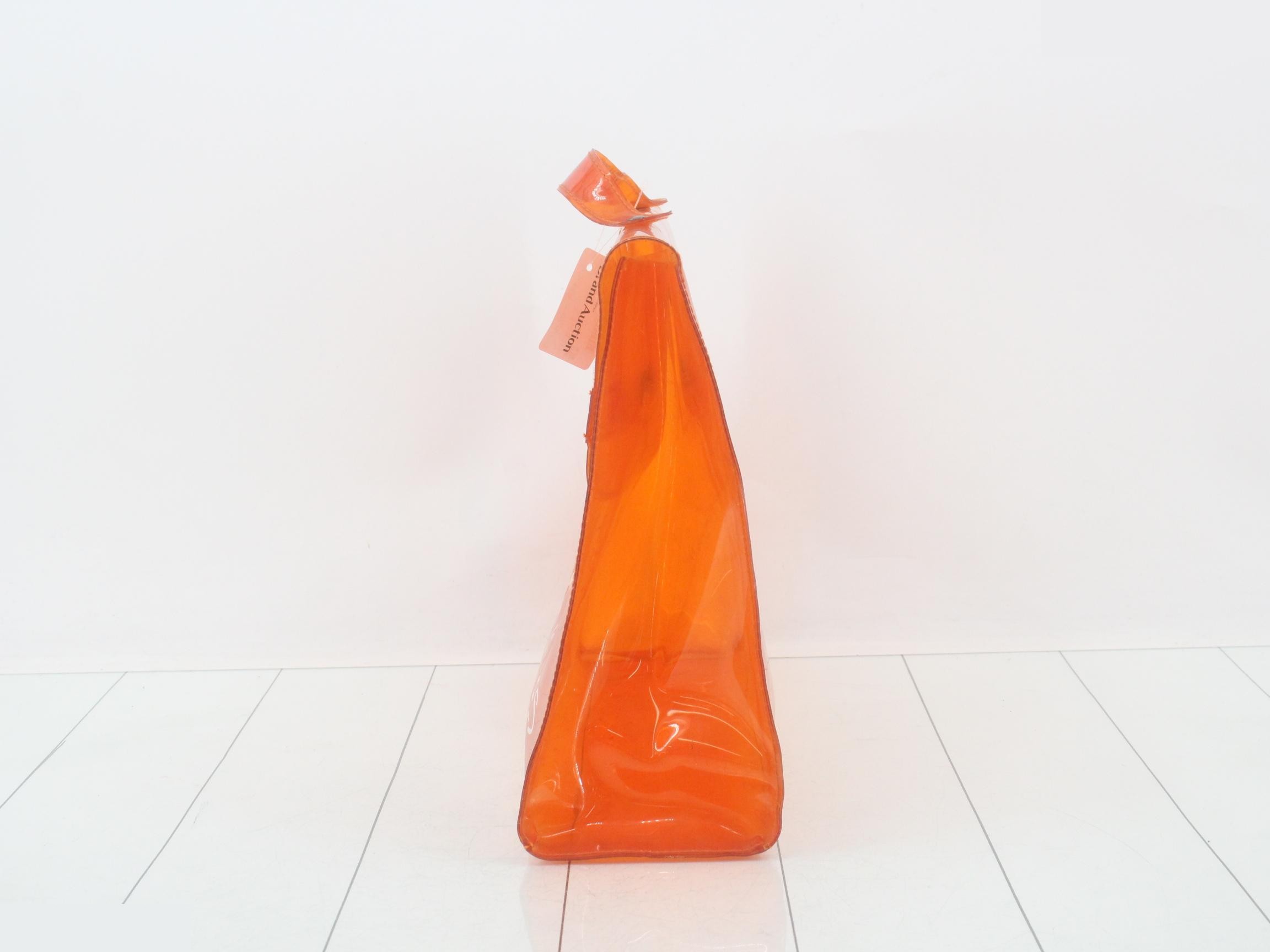 Vinyl Kelly handbag — view 3