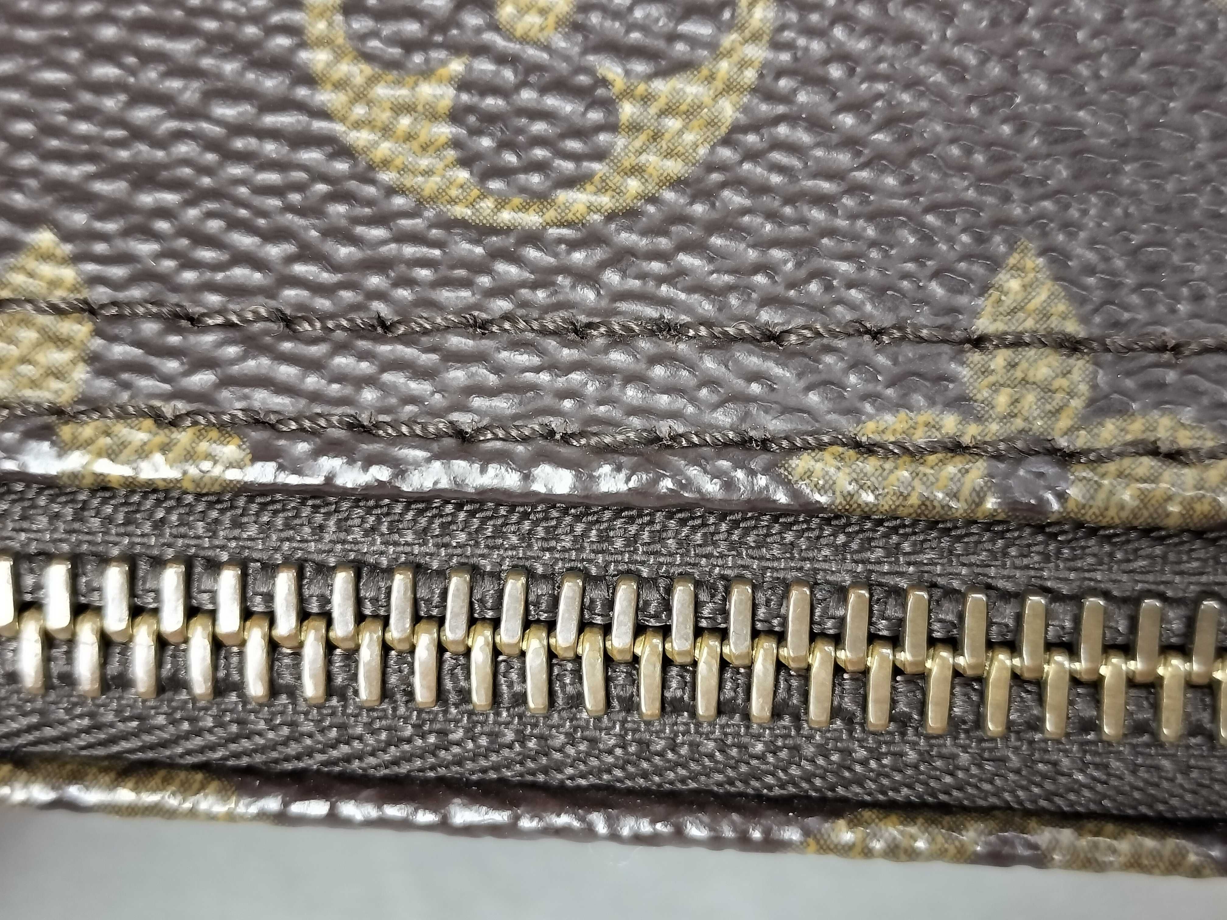 Monogram Speedy 30 M41526 Handbag — view 6