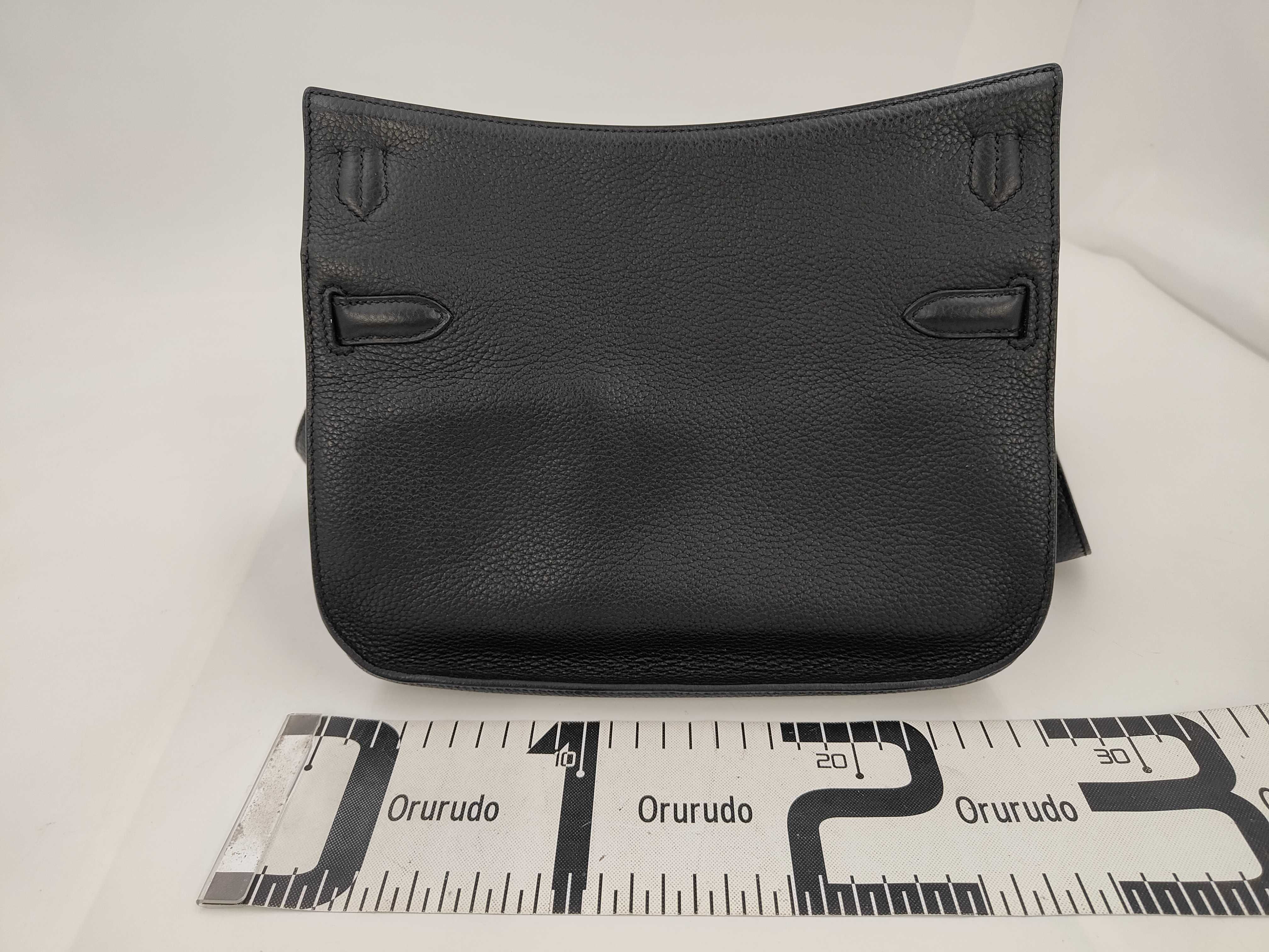 28 ?P Togo Silver Hardware Shoulder Bag — view 2