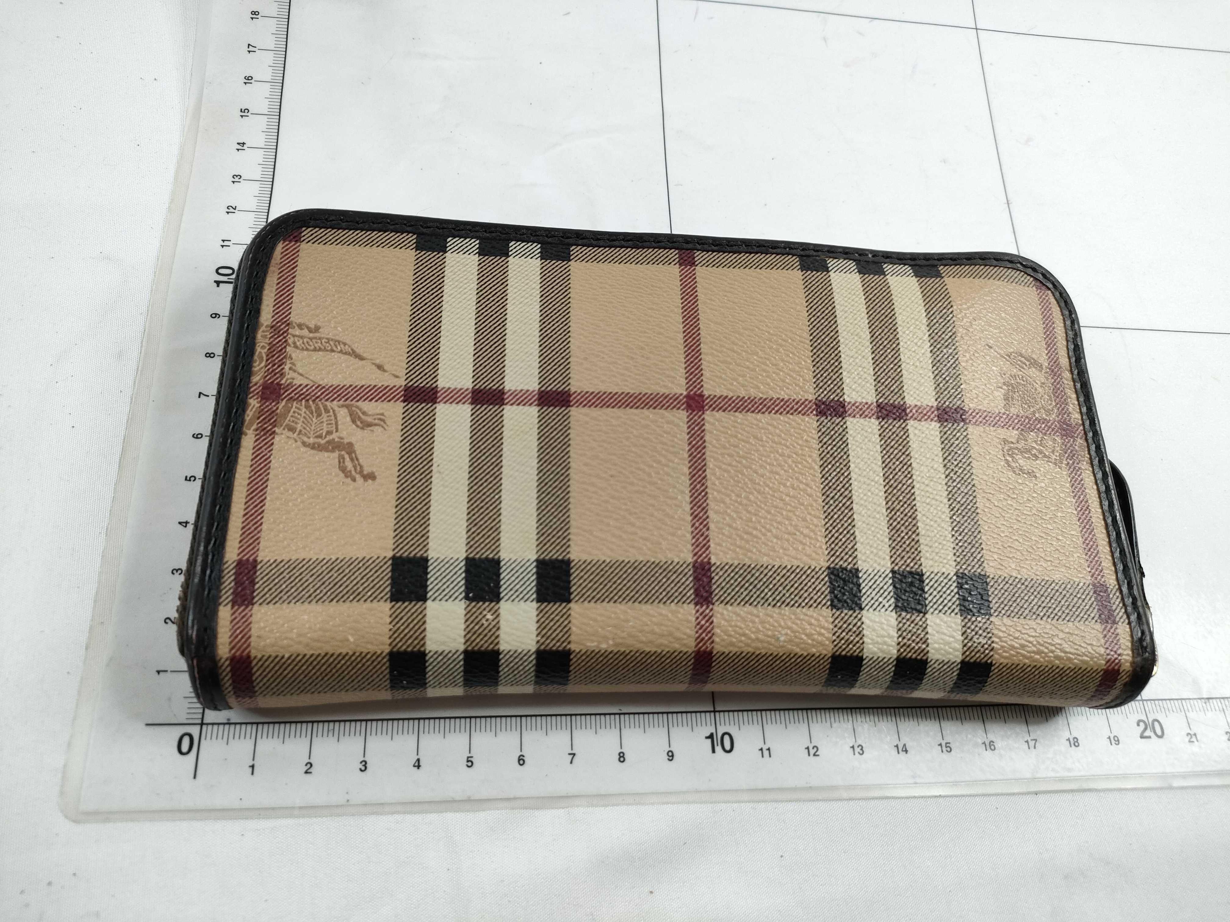 long wallet — view 2