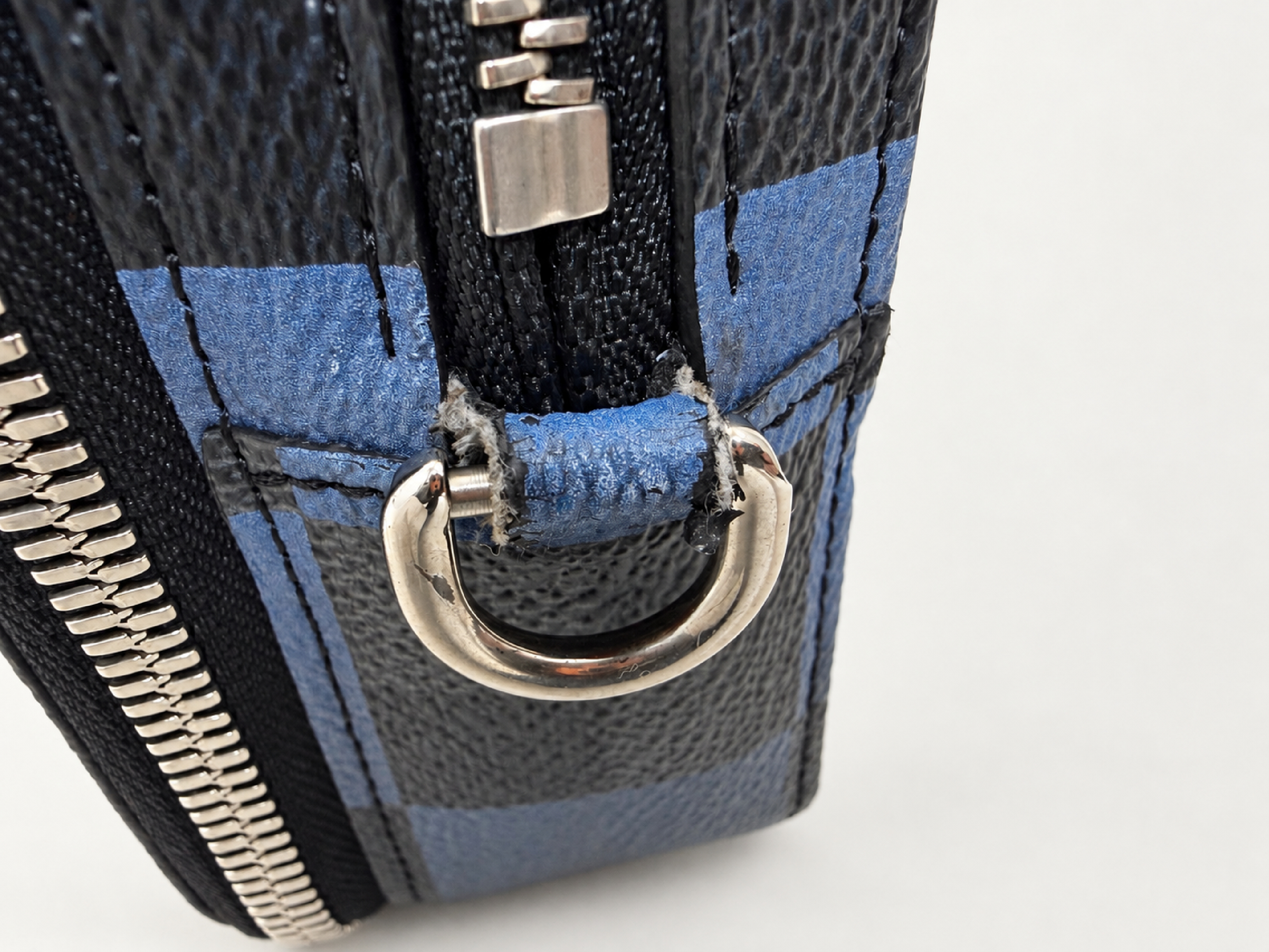 Damier N60414 Alpha Wearable Shoulder Bag — view 8