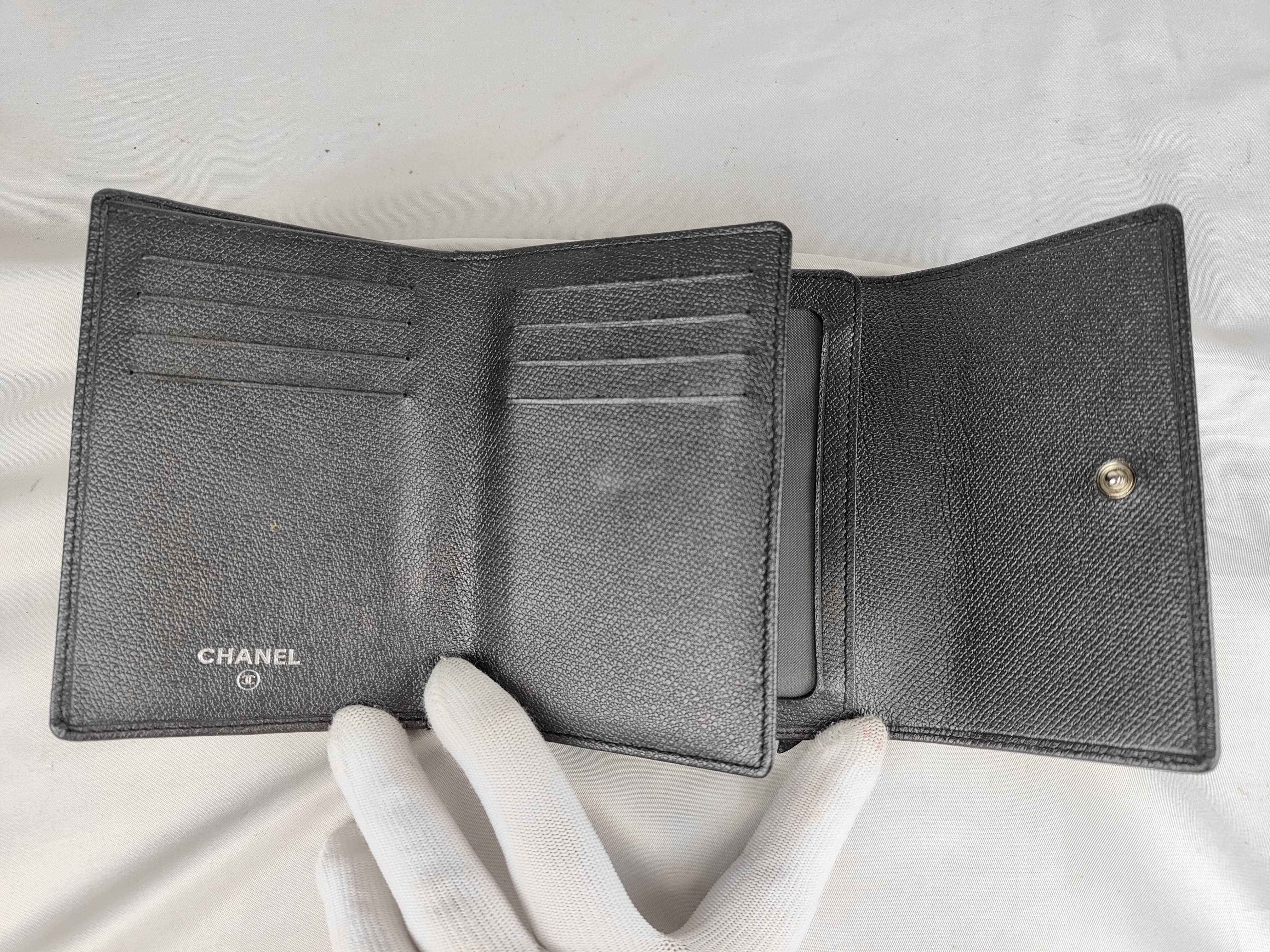 Caviar Skin Coco Button Tri-fold Wallet — view 9