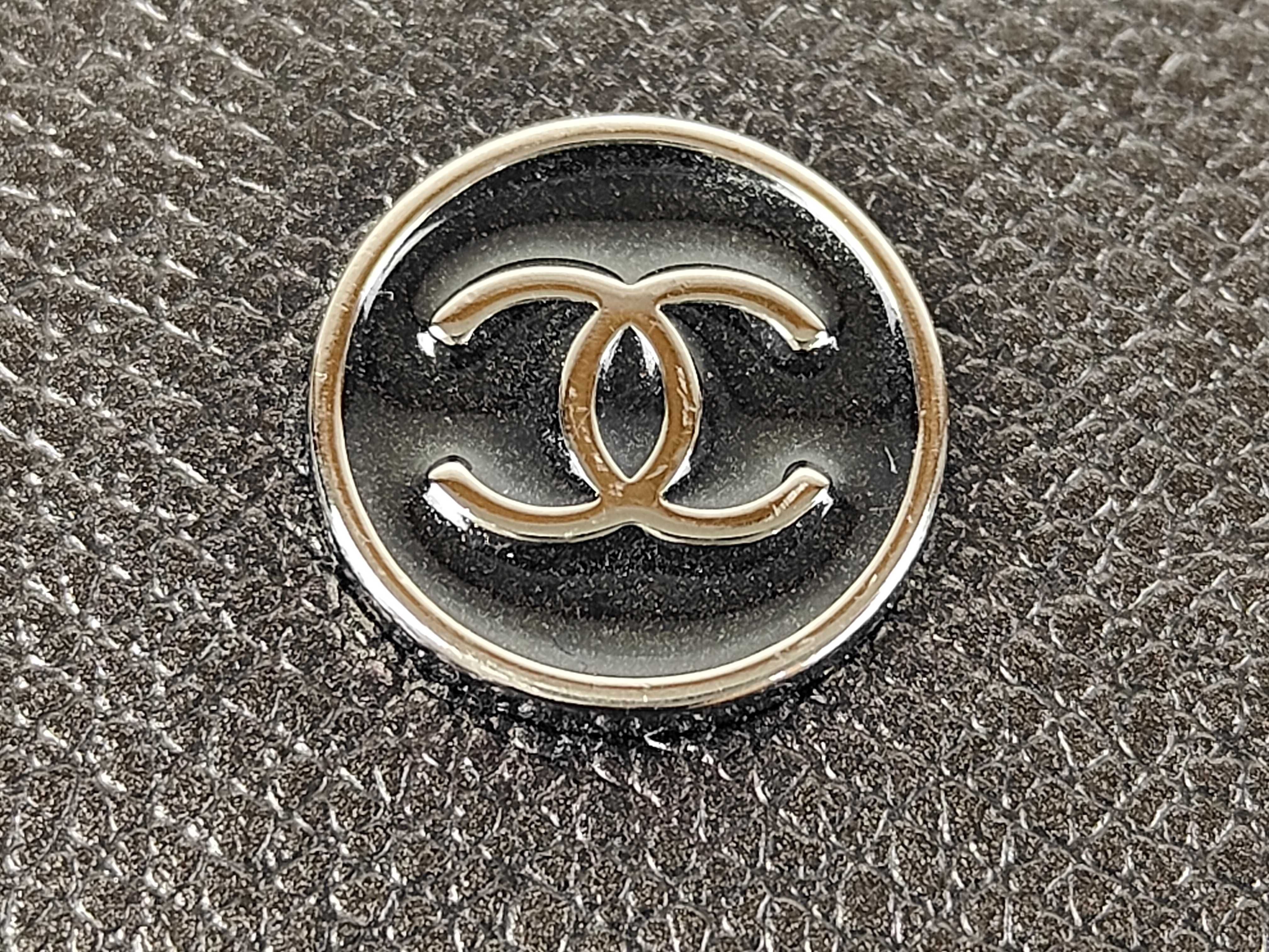 Caviar Skin Coco Button Tri-fold Wallet — view 10