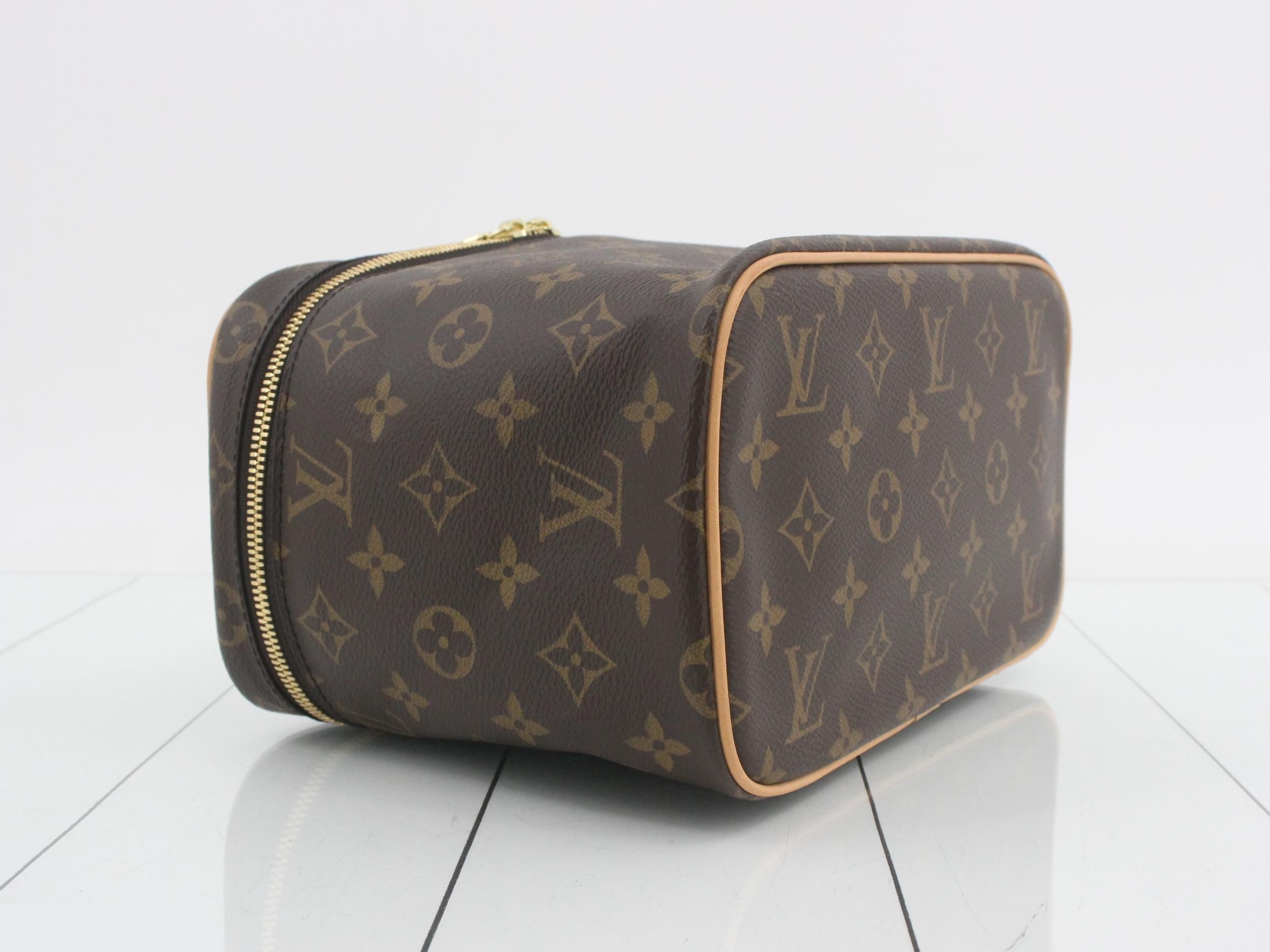 Nice BB M42265 Vanity Bag — view 5