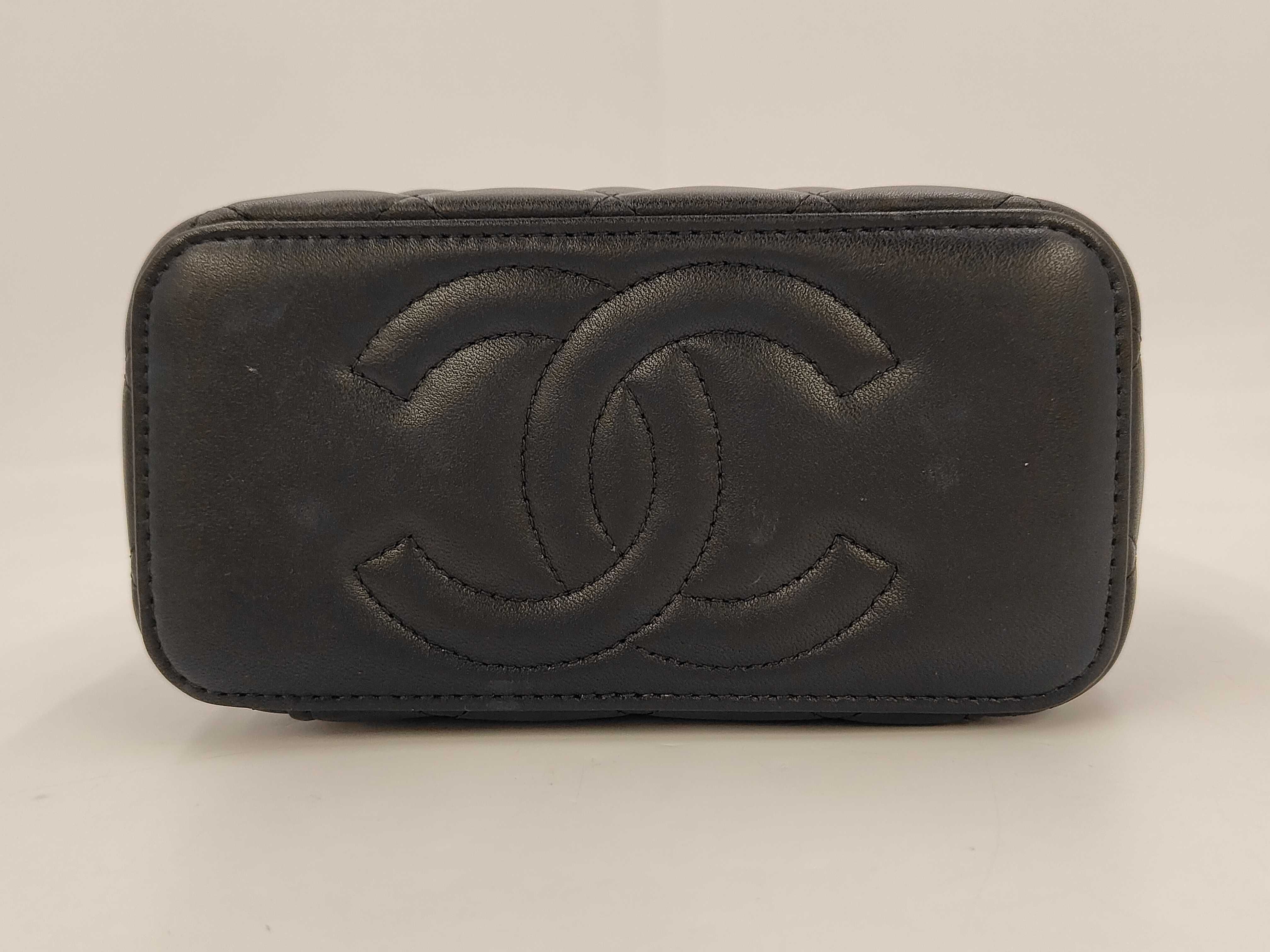 Vanity Chain Bag, Lambskin Shoulder Bag — view 3