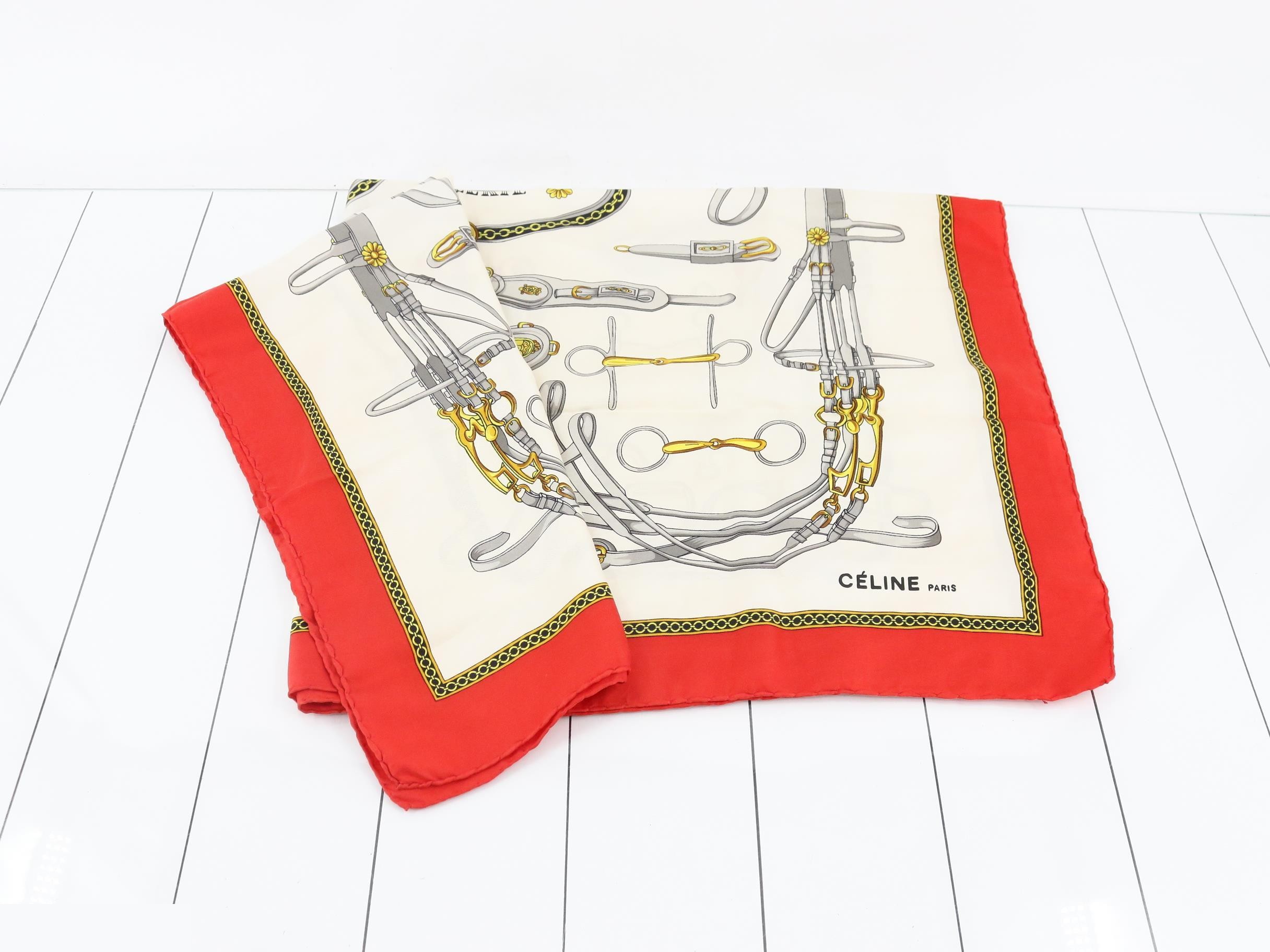 Other lines: Small items, accessories, scarves — view 3