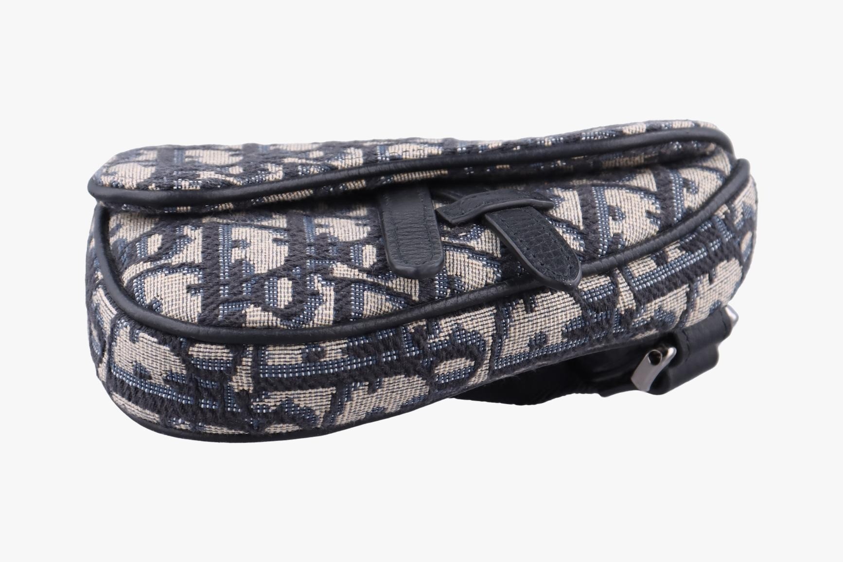 Saddle, Jacquard, Navy x Gray — view 3