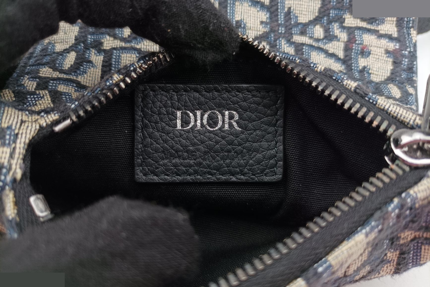 Saddle, Jacquard, Navy x Gray — view 7