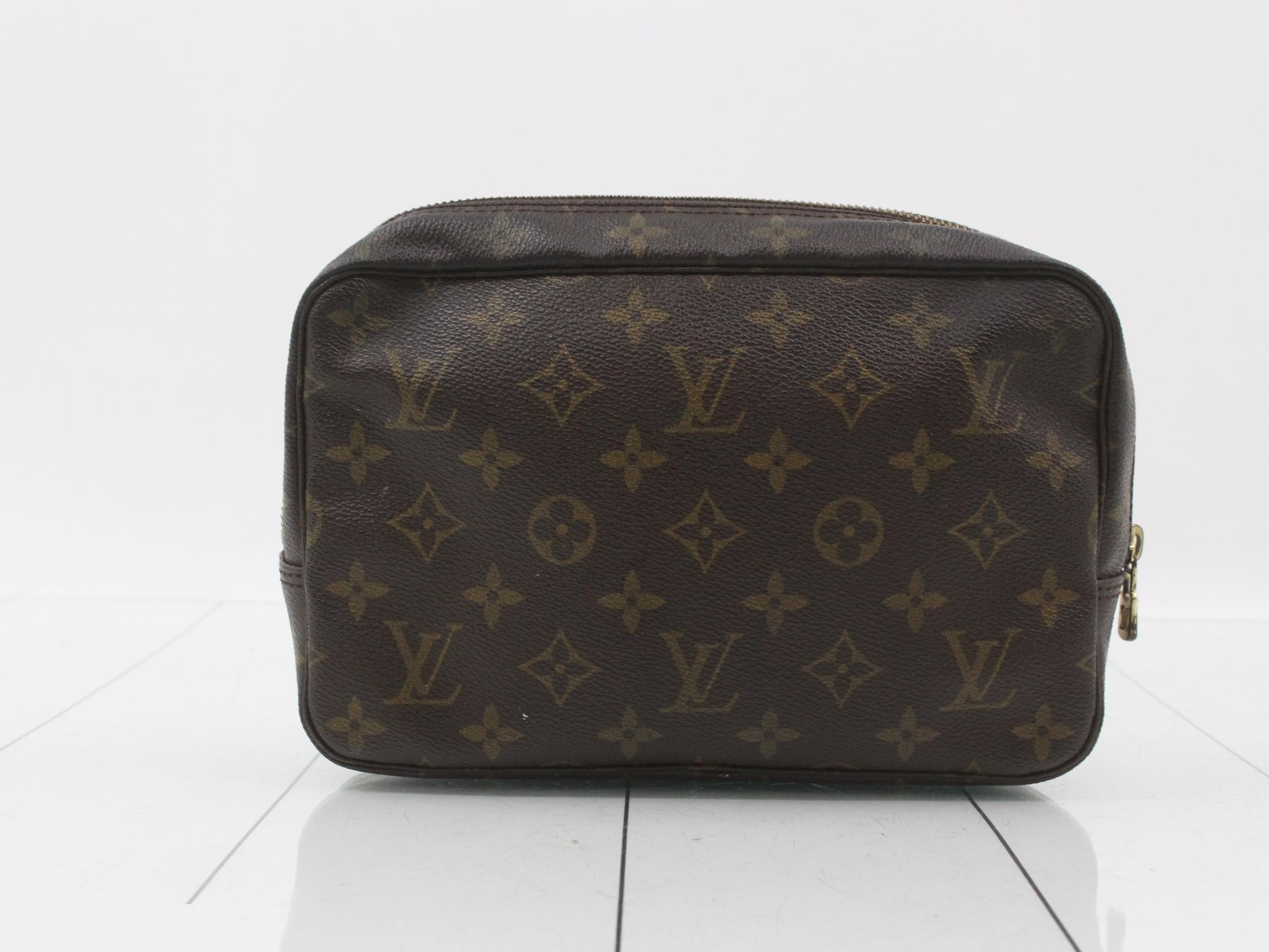 Trousse Toilette 23 Clutch Bag — view 2