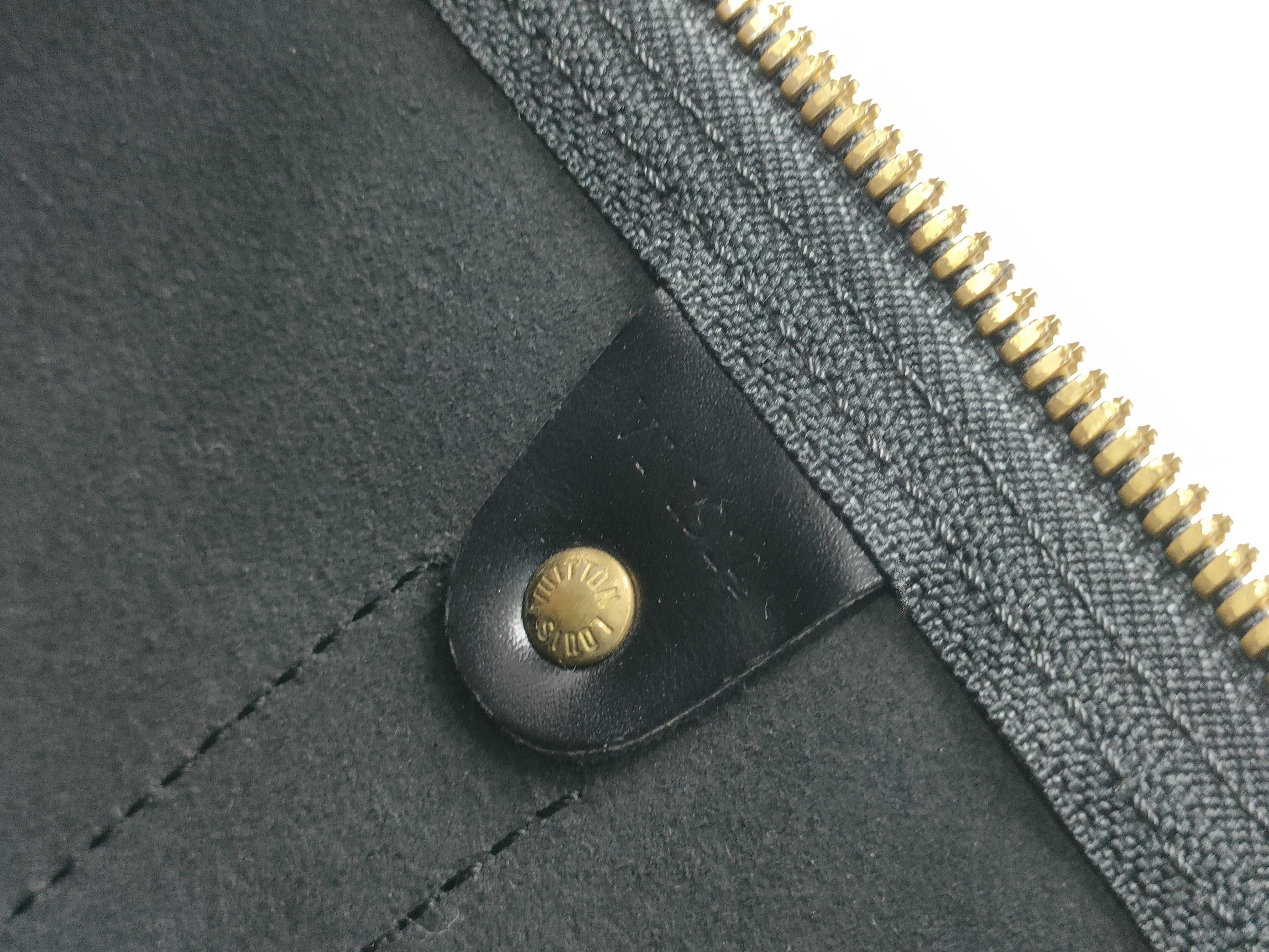 Epi Leather Keepall 55 Boston Bag (M42942 VI1914) — view 11