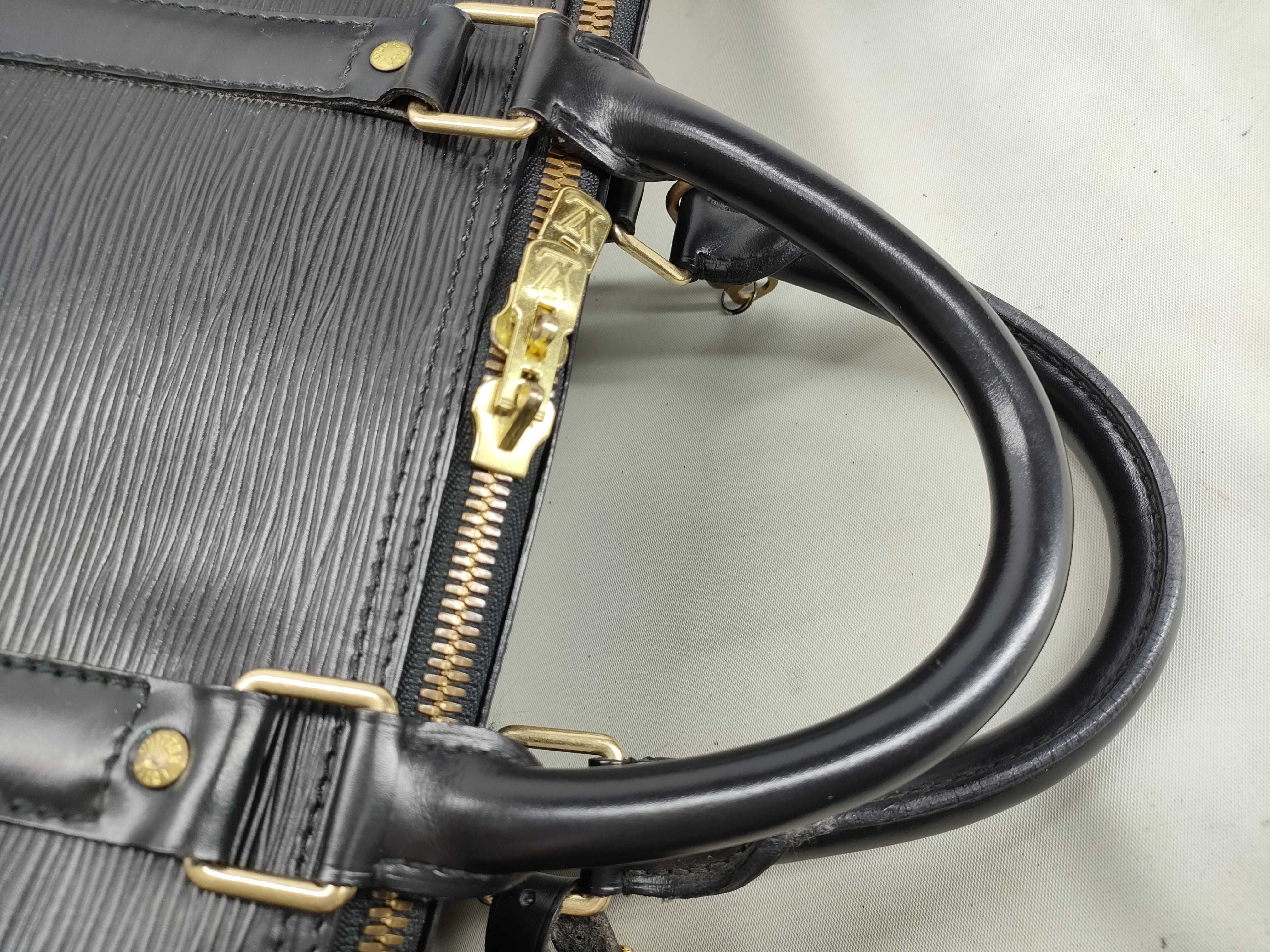 Epi Leather Keepall 55 Boston Bag (M42942 VI1914) — view 5