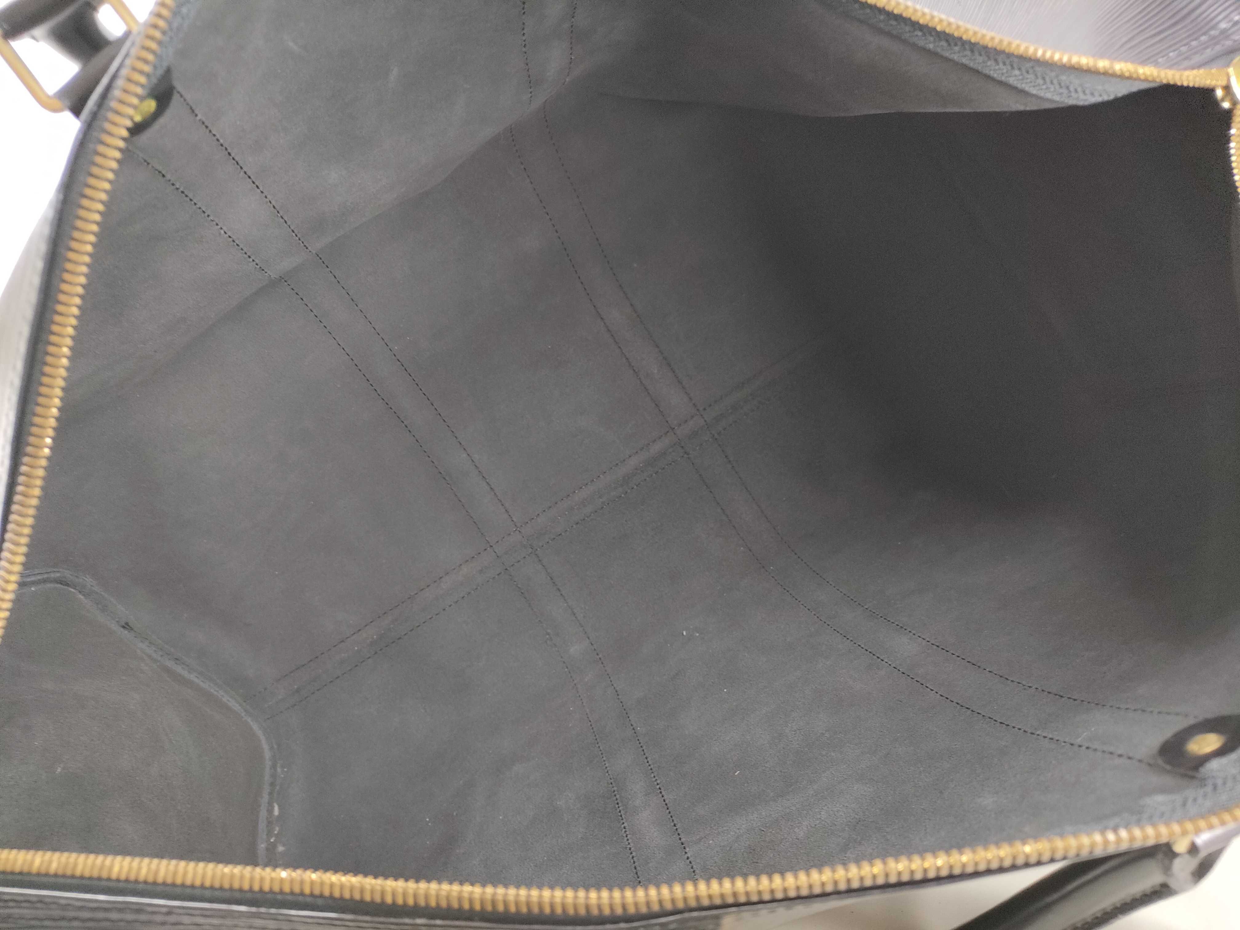 Epi Leather Keepall 55 Boston Bag (M42942 VI1914) — view 10