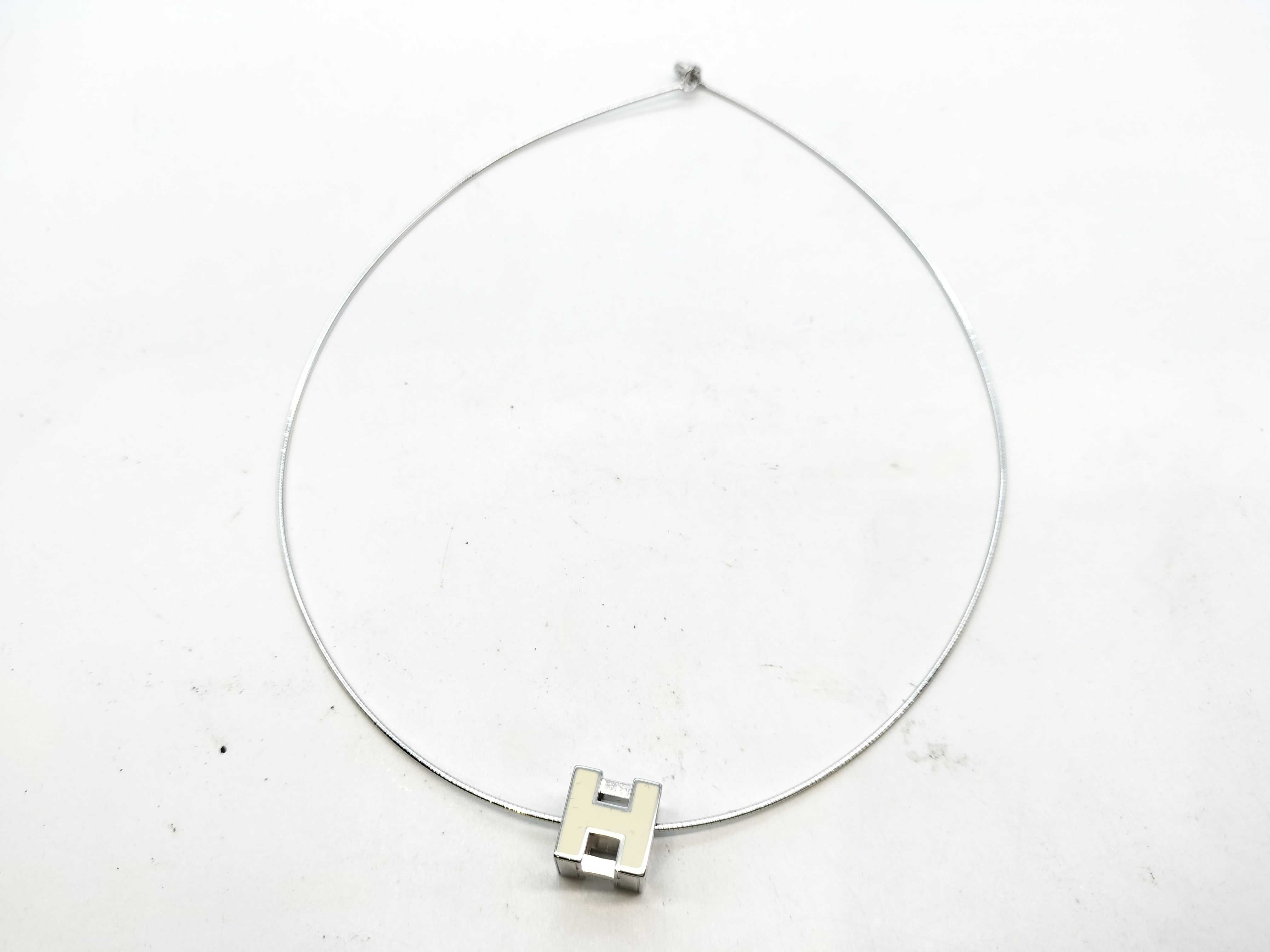 H-Cube Wire Chain Necklace