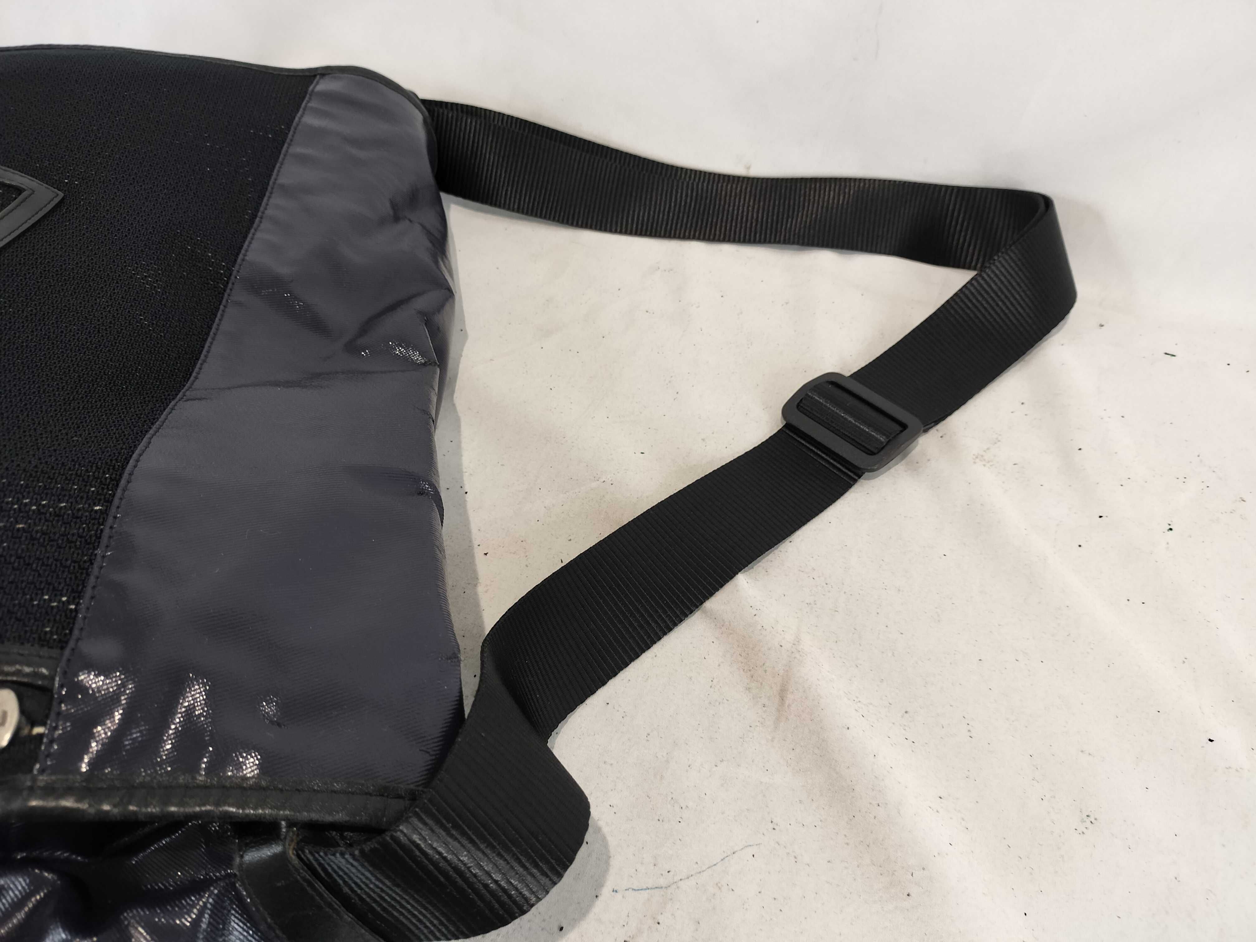 Sport Coco Mesh x Nylon Shoulder Bag — view 4