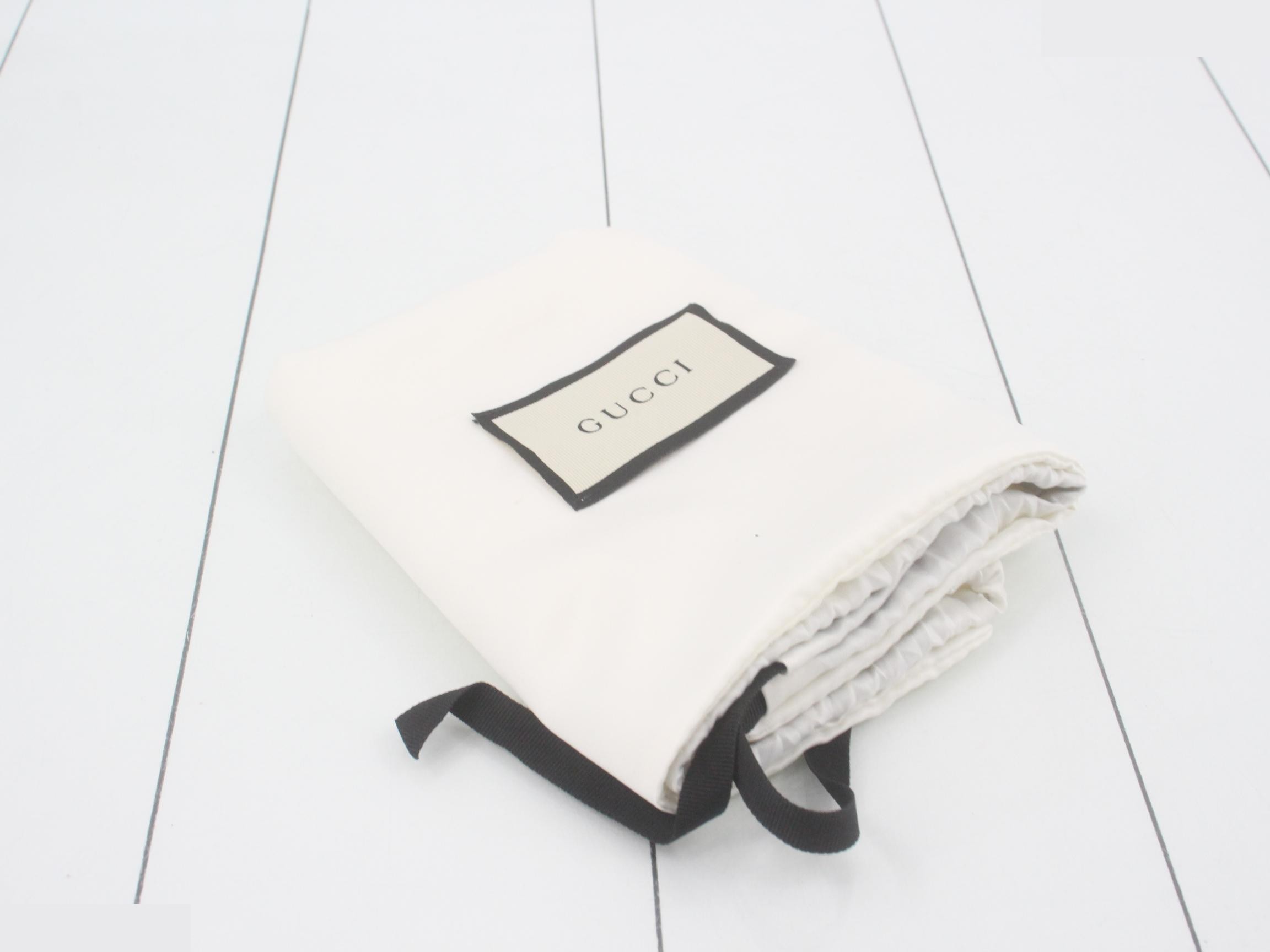 GG Marmont Quilted Chain Shoulder Bag — view 7