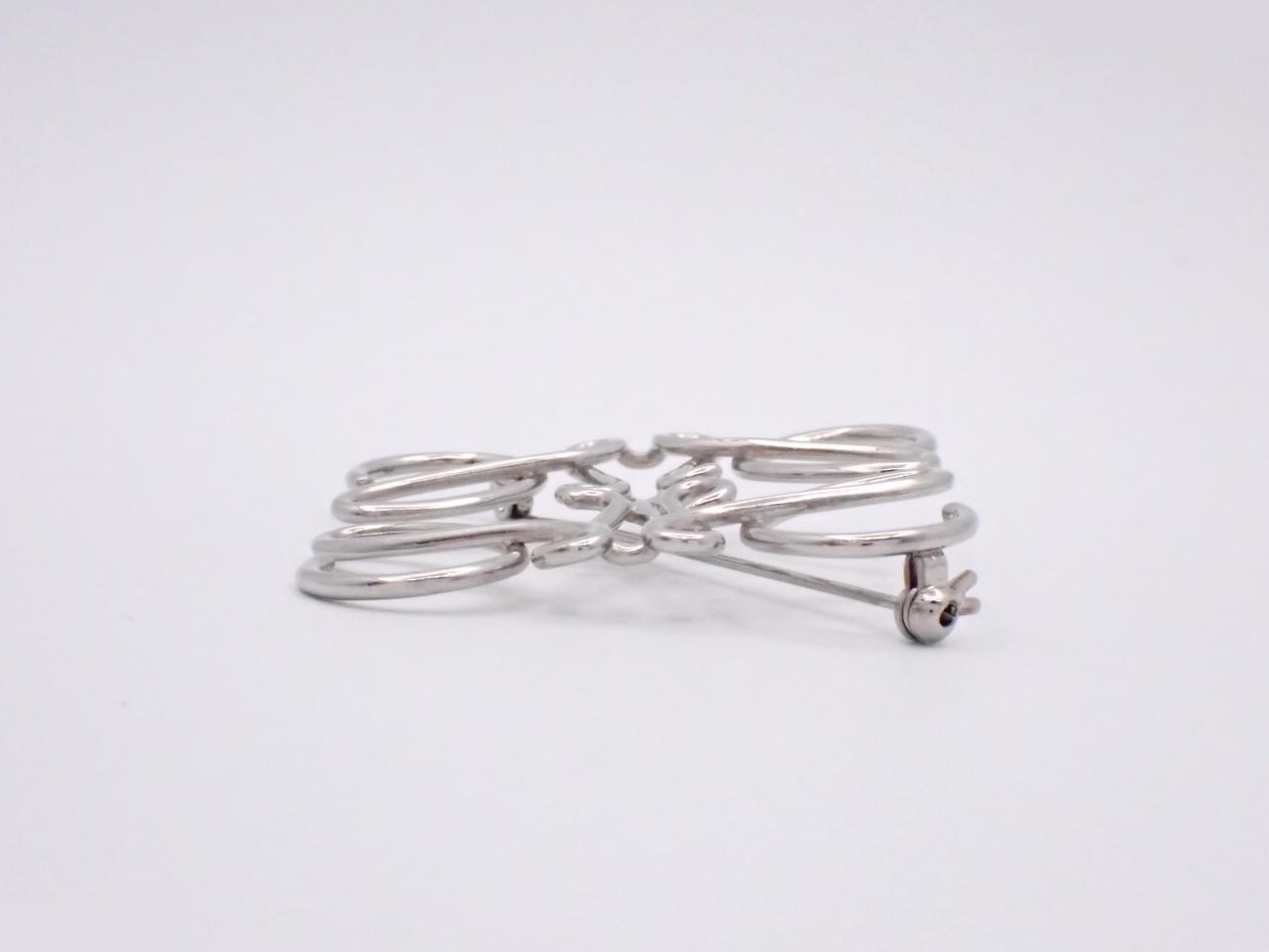 Anagram brooch — view 3