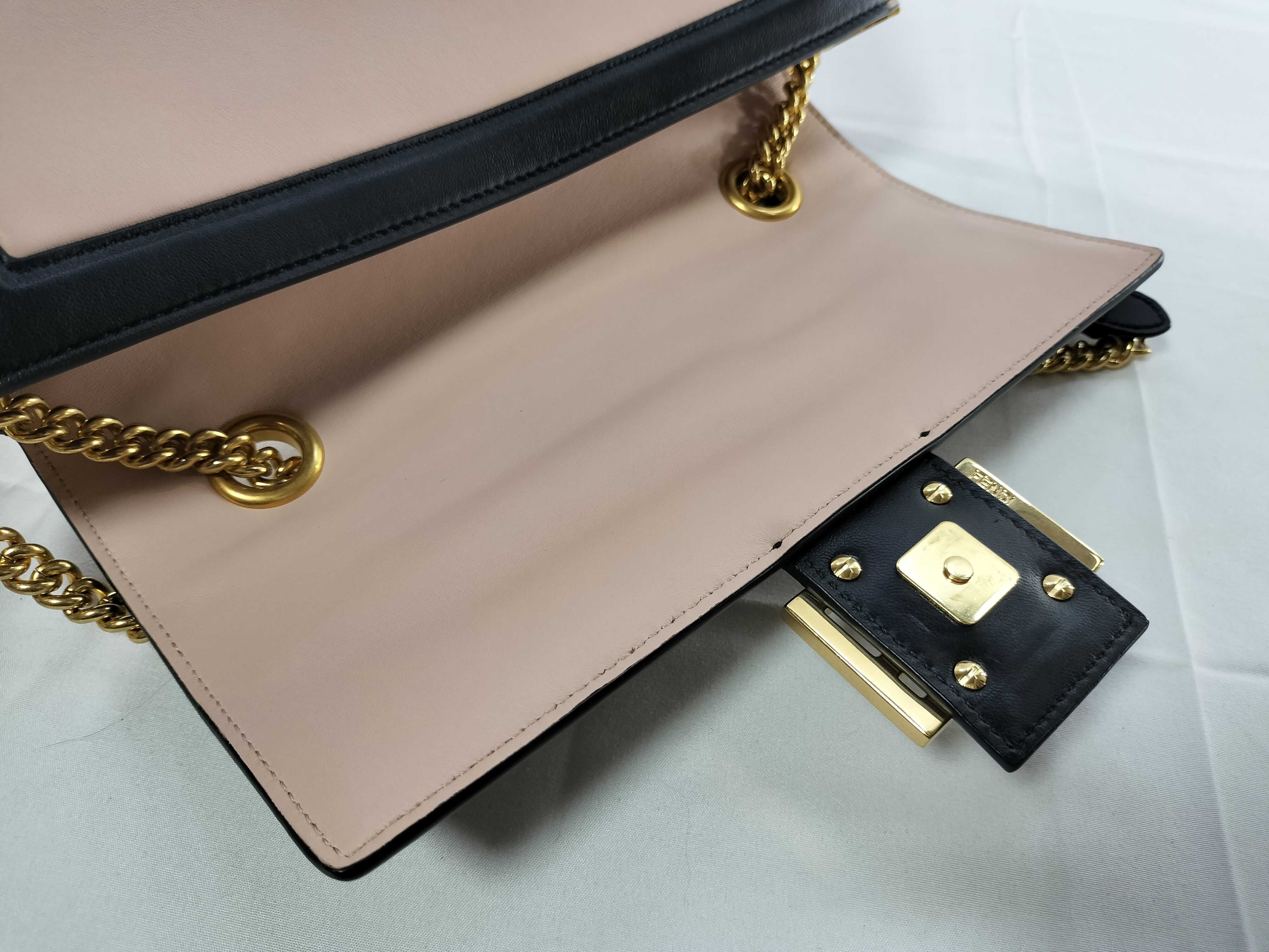 Mamma Baguette Chain Shoulder Bag — view 9