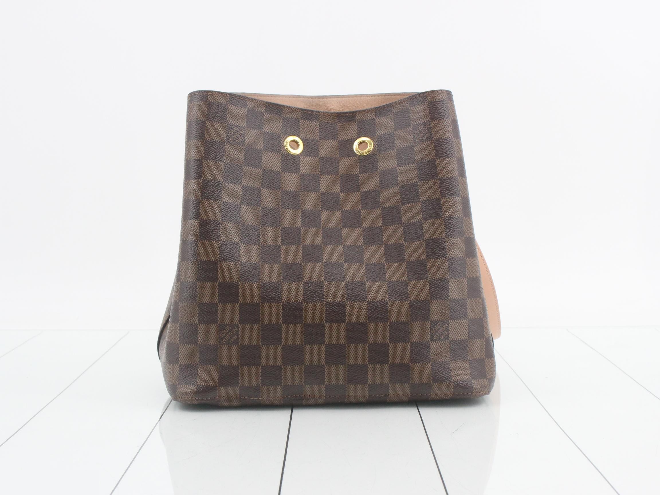 Damier NeoNoe Venus Shoulder Bag — view 2