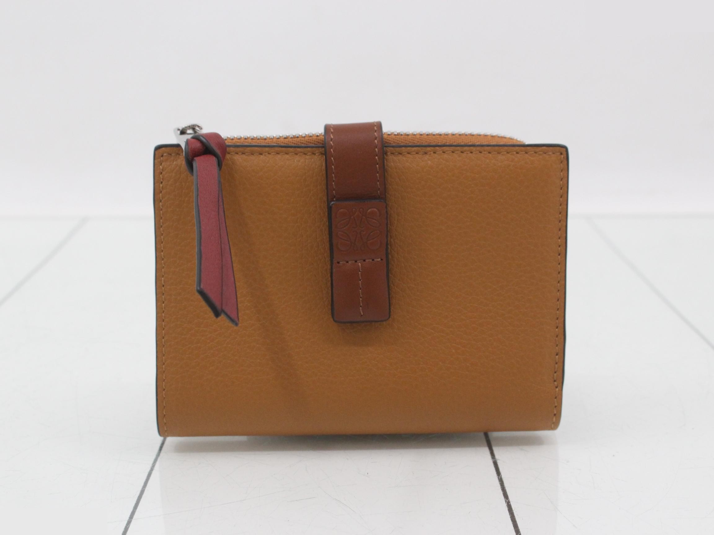 Slim zip bifold wallet, brown