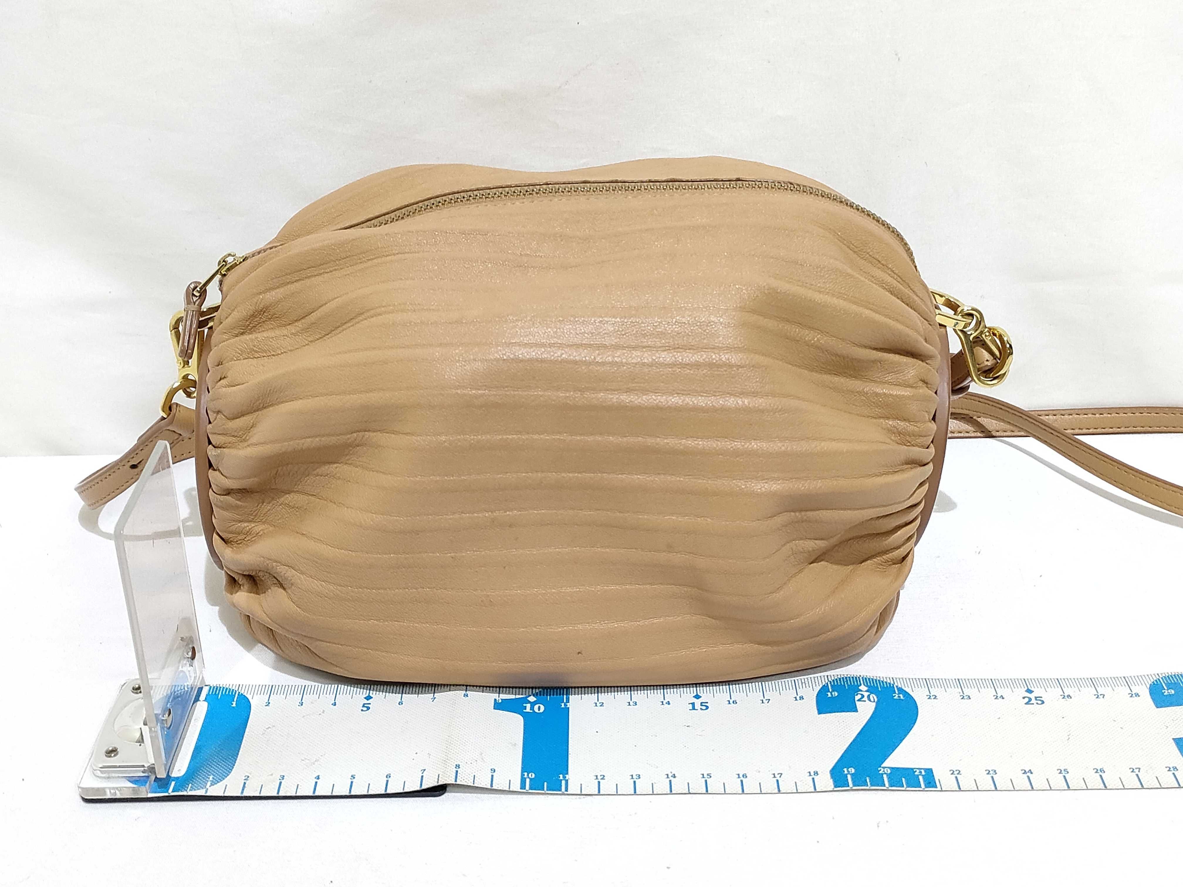 shoulder bag, Anagram design, brown. — view 2