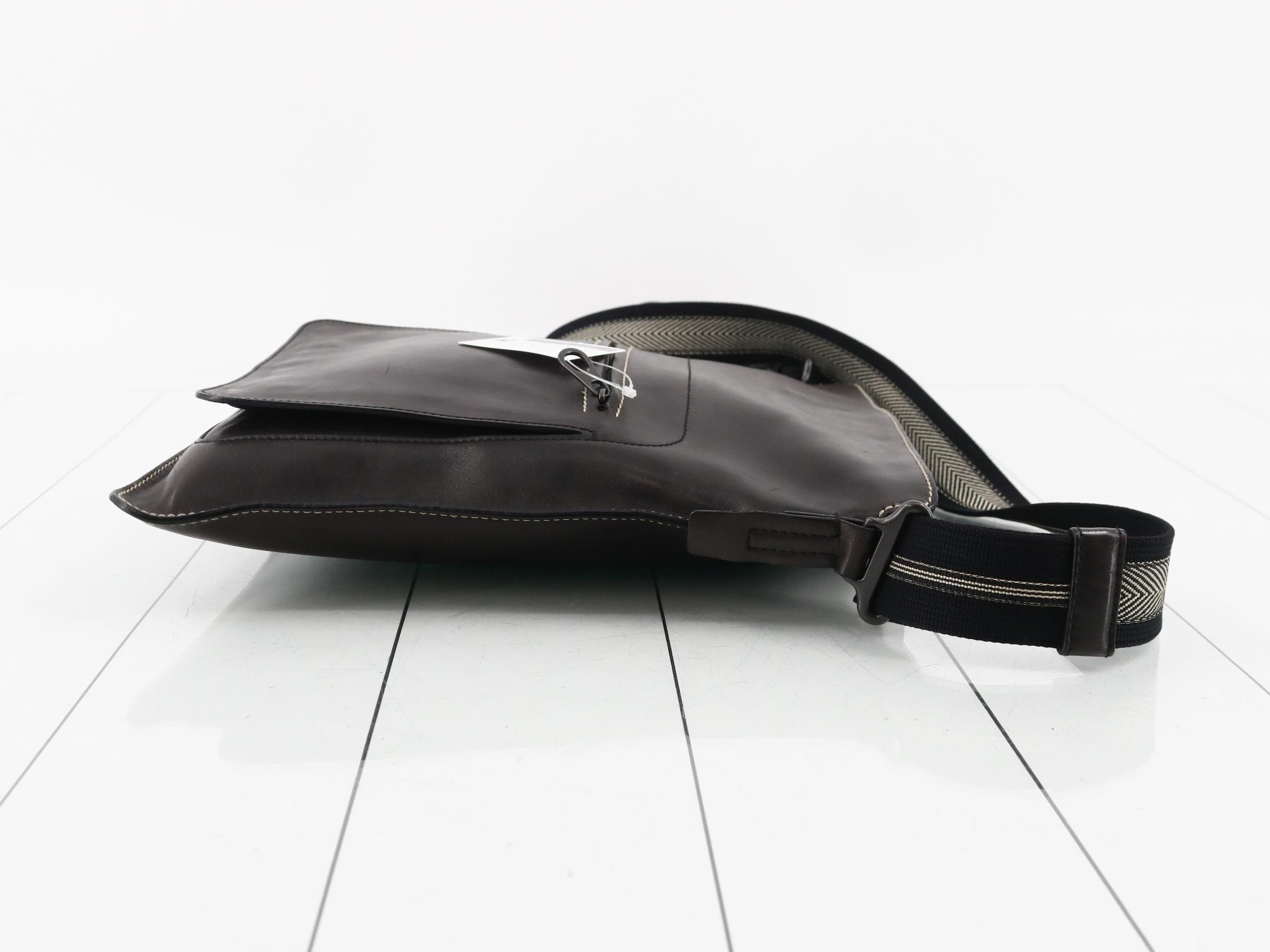 Shoulder bag — view 3