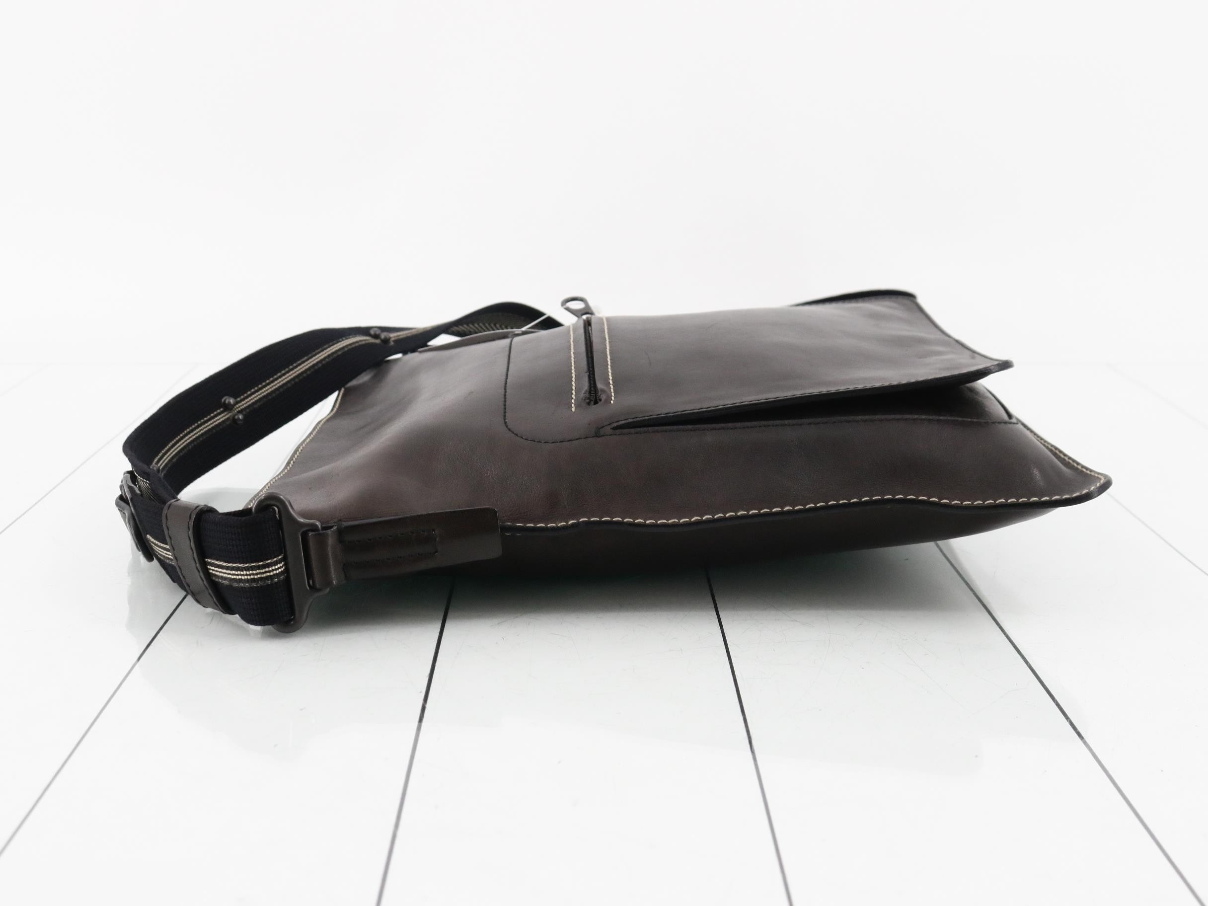 Shoulder bag — view 4