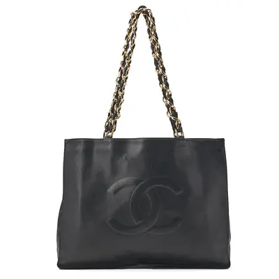 Lambskin, large Coco mark, giant chain shoulder bag, black, gold hardware, series 2.