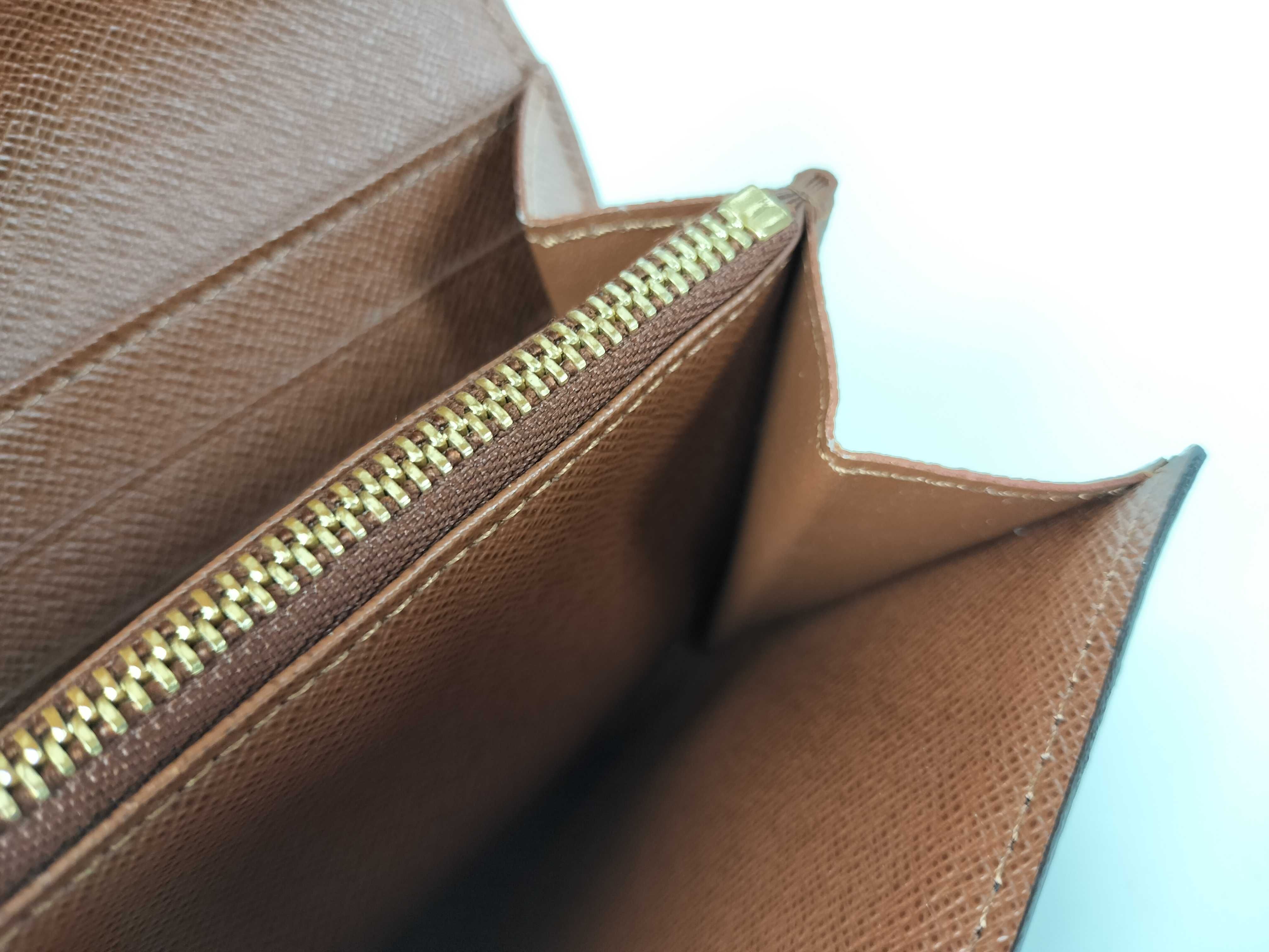 Monogram Portefeuille Sarah/Initial Wallet — view 12