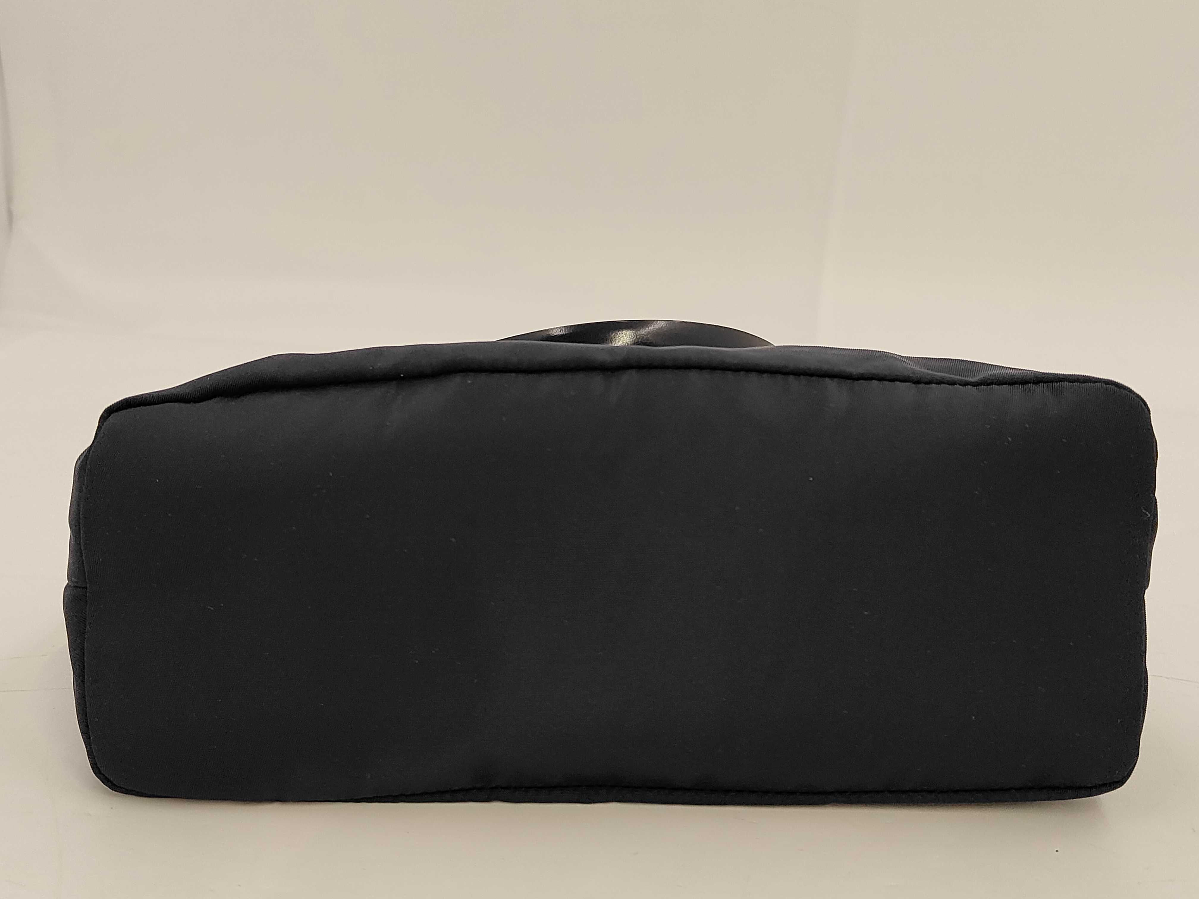 Nylon PRADA B7092 Nylon Handbag Navy Tote Bag — view 4