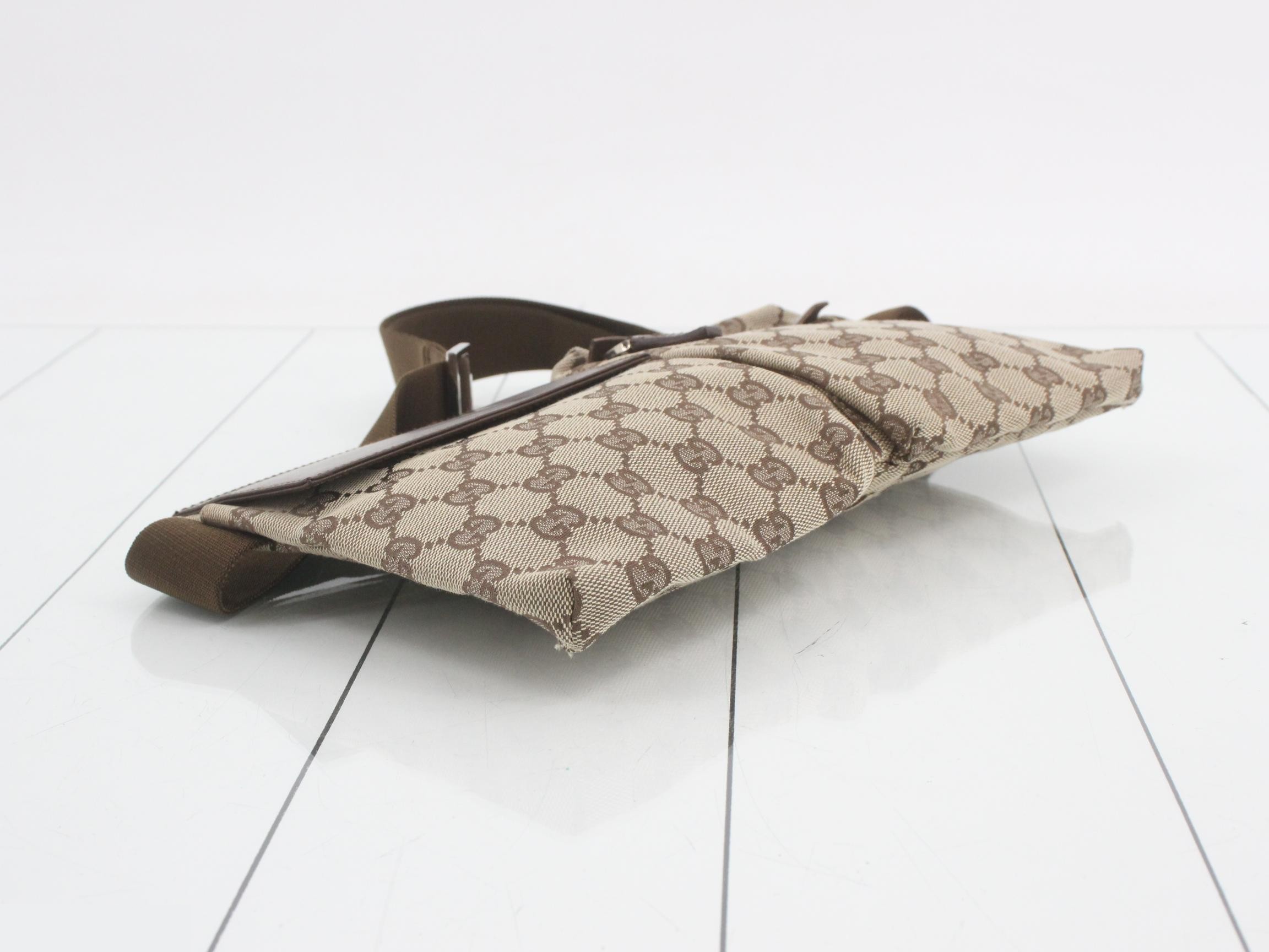 GG Canvas Leather Body Bag — view 5