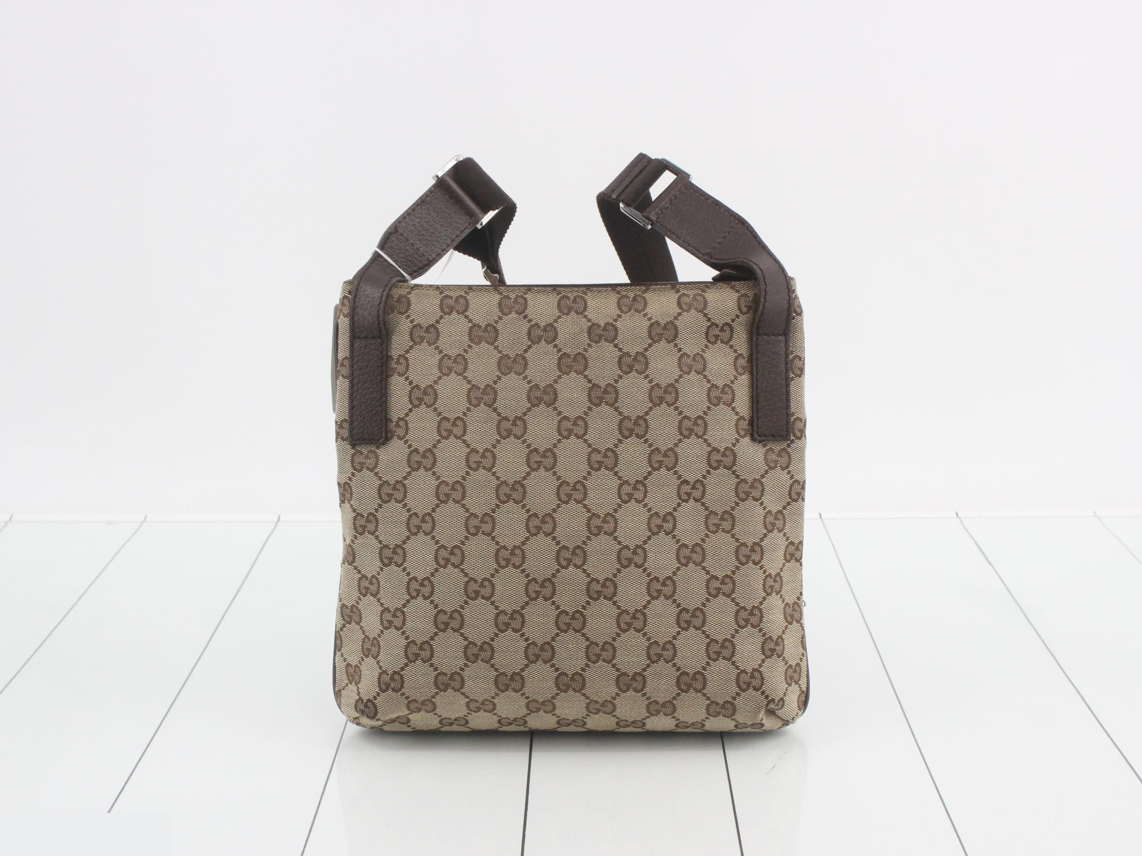 GG Canvas Shoulder Bag — view 2