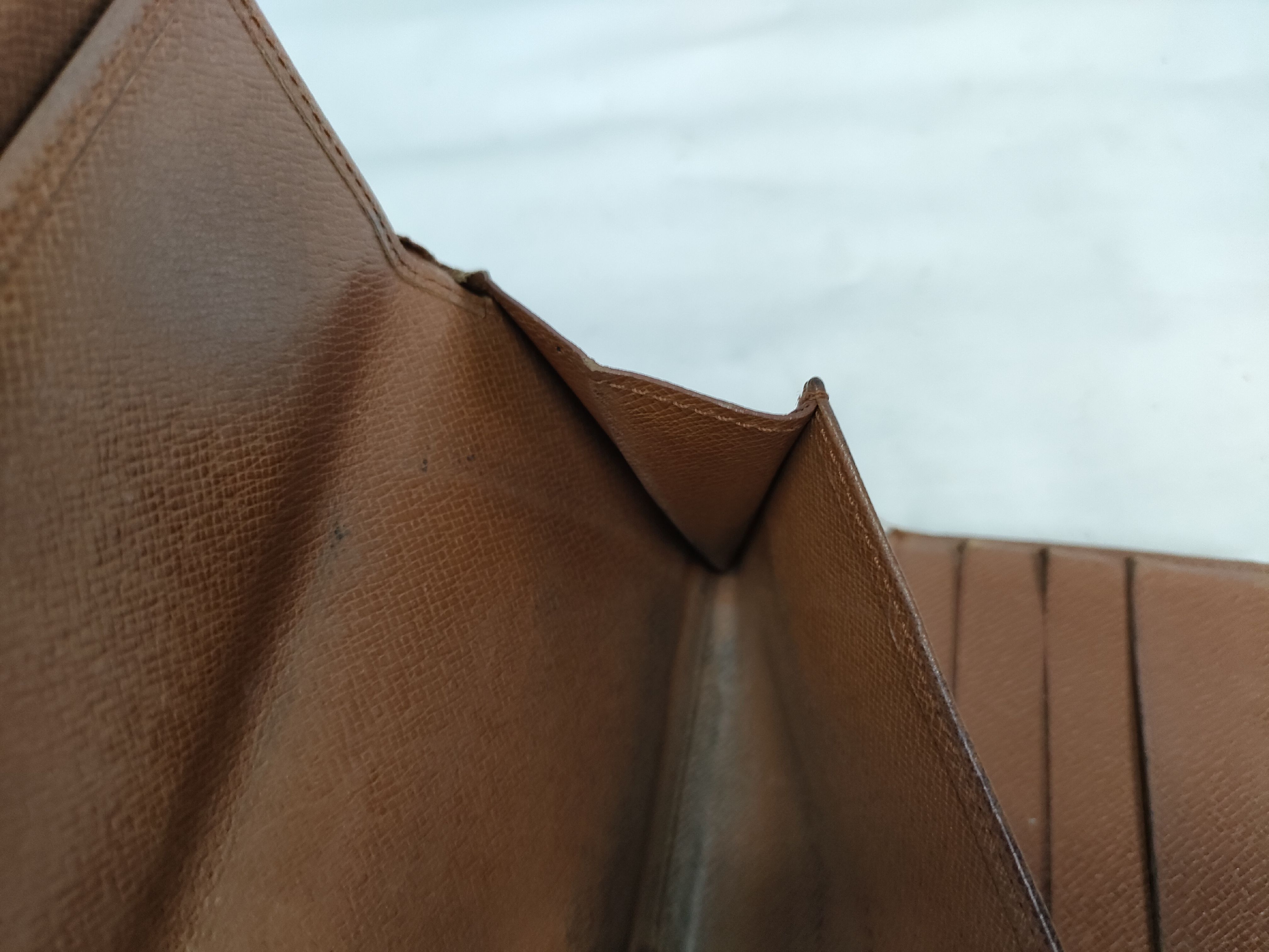 Monogram M61217 Portefeuille International Wallet — view 11