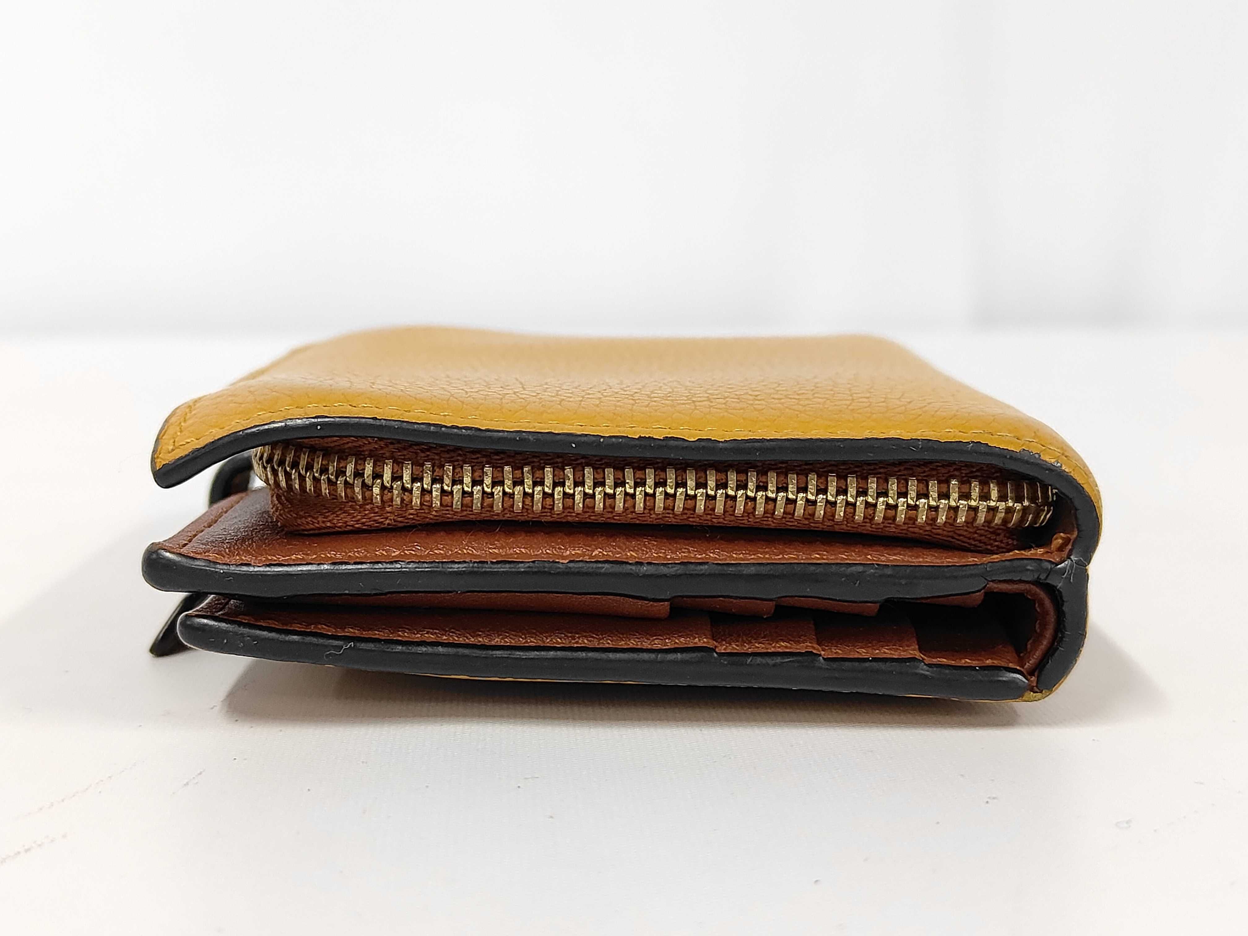 Folding Wallet / Leather Wallet — view 5