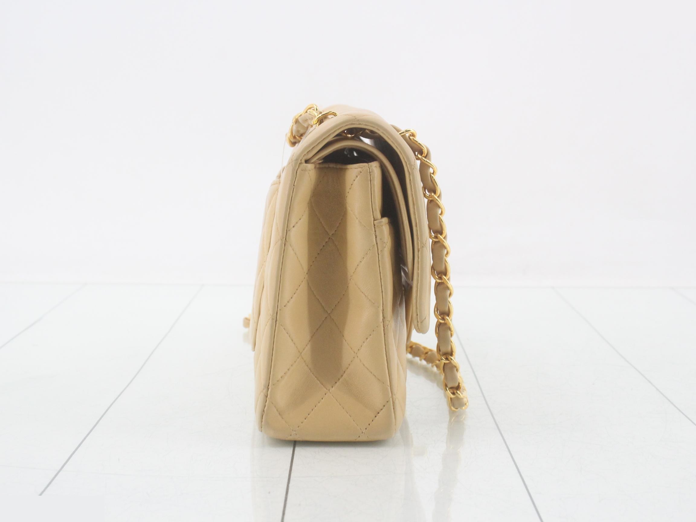 Matelassé Lambskin Chain Shoulder Bag — view 4