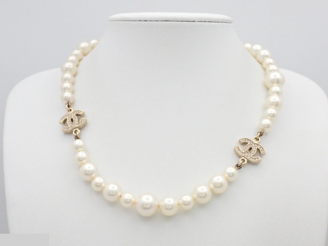Pearl necklace, chain approximately 45cm — view 3