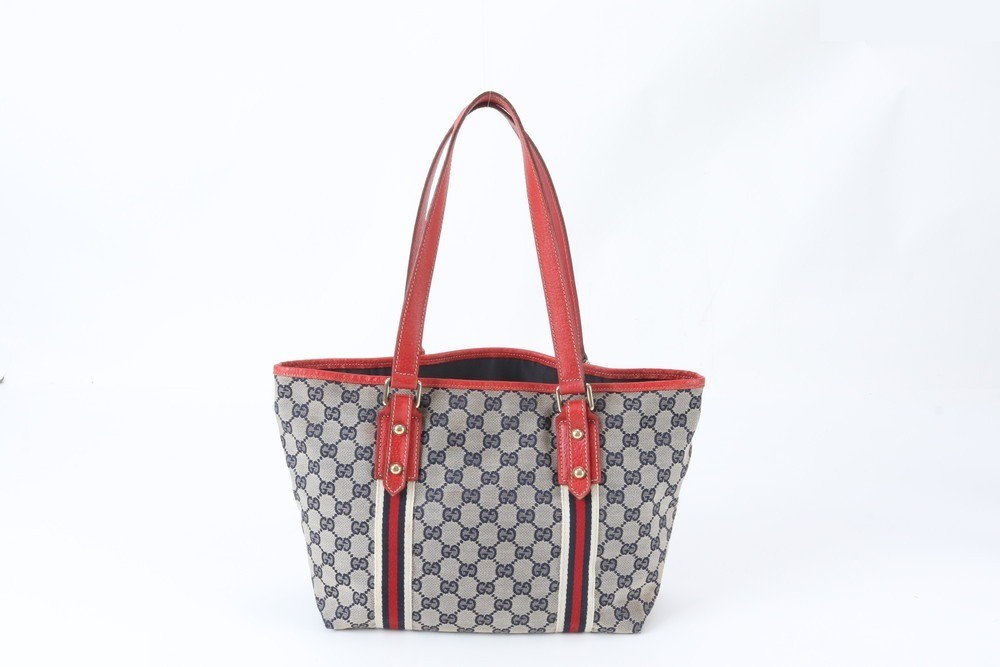 GG Canvas Sherry Charm Leather Tote Bag 137396 — view 2