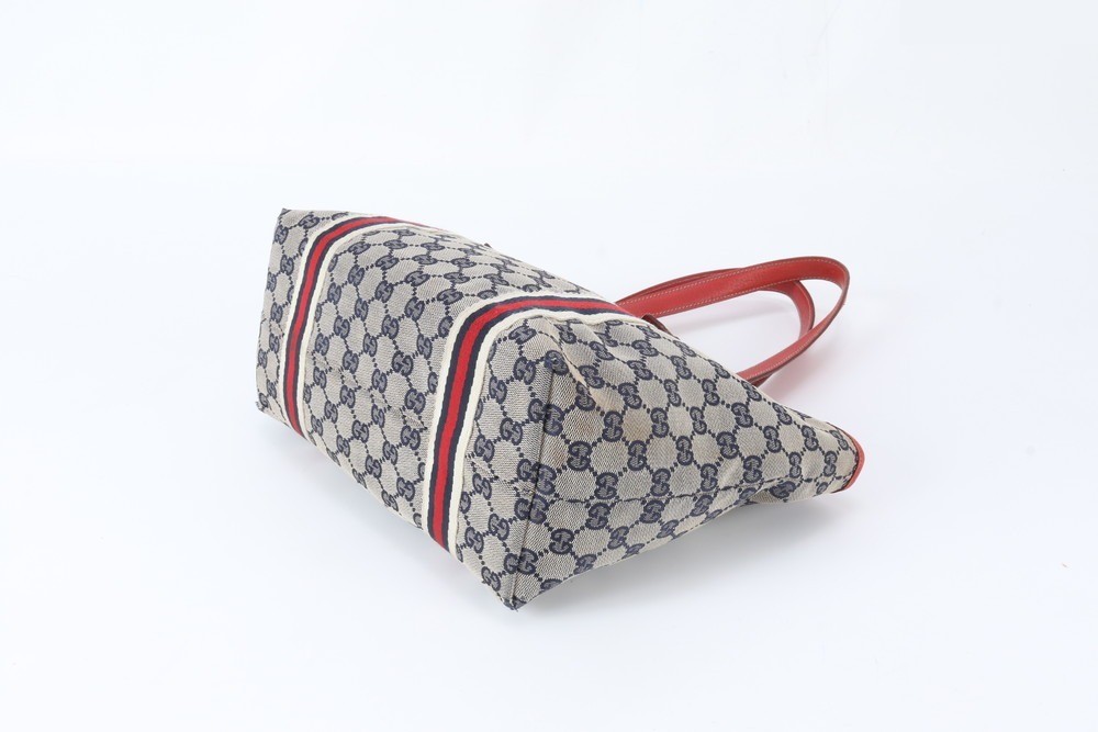 GG Canvas Sherry Charm Leather Tote Bag 137396 — view 4