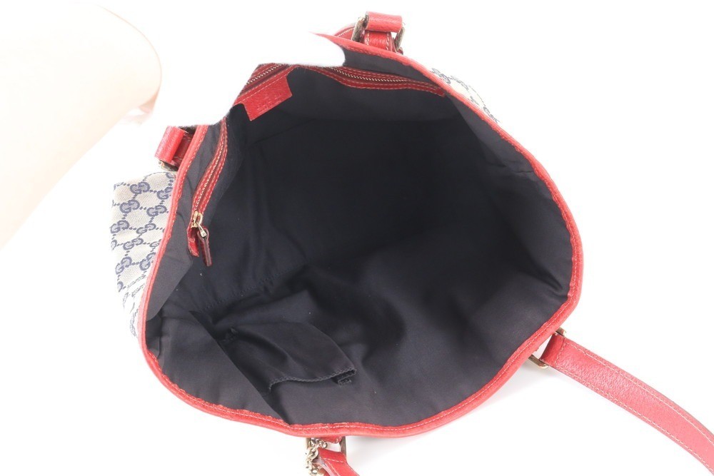 GG Canvas Sherry Charm Leather Tote Bag 137396 — view 7