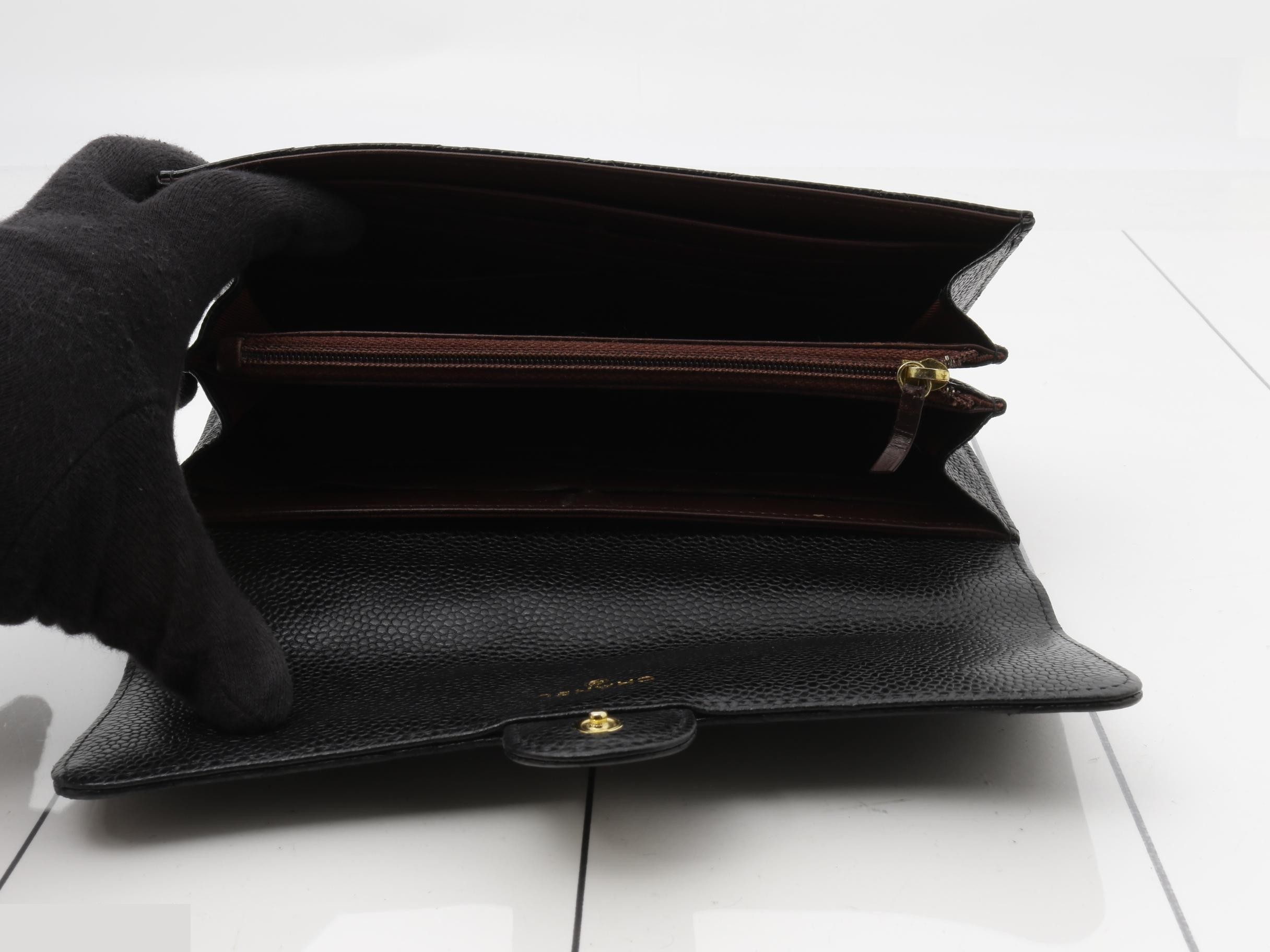 Matelassé caviar leather long wallet with seal — view 4