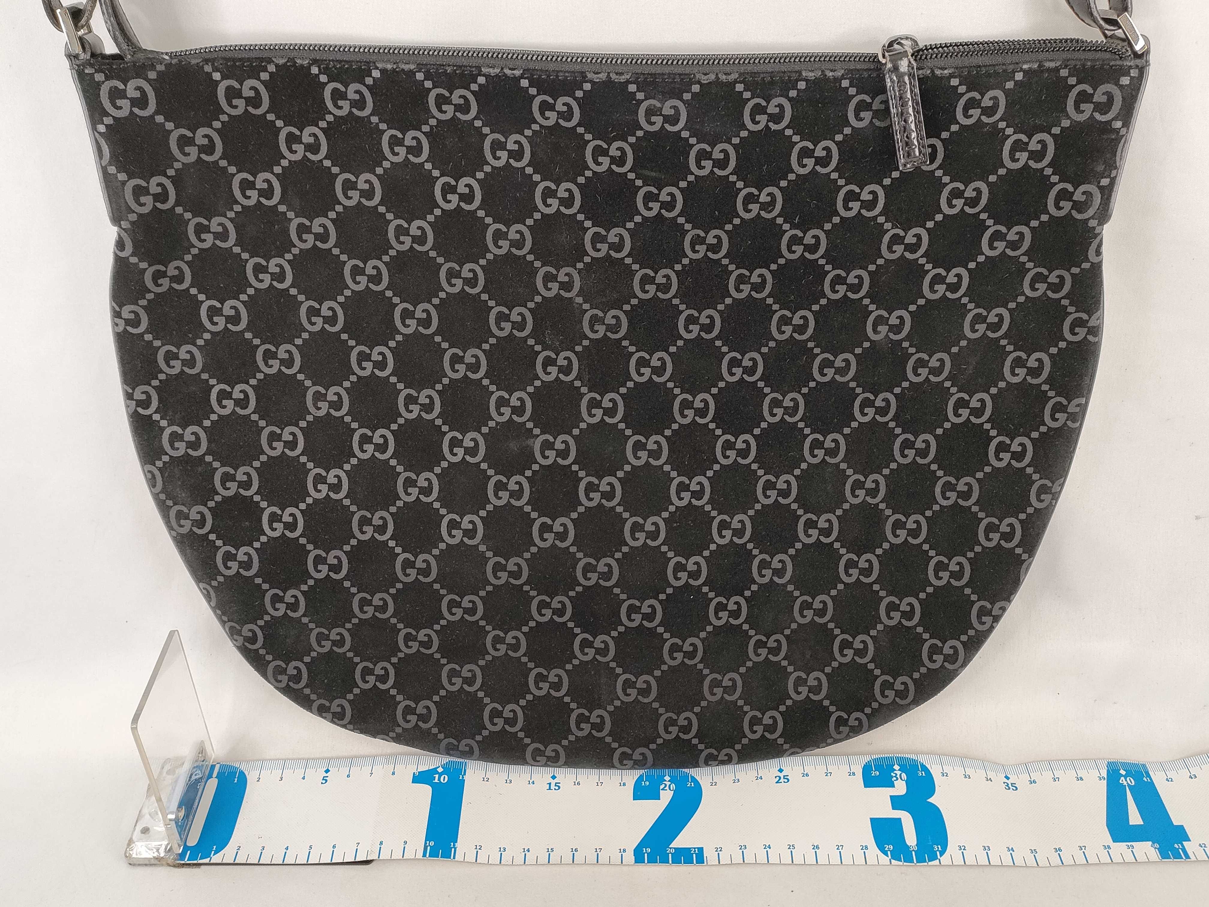 GG Gucci Shoulder Bag — view 2
