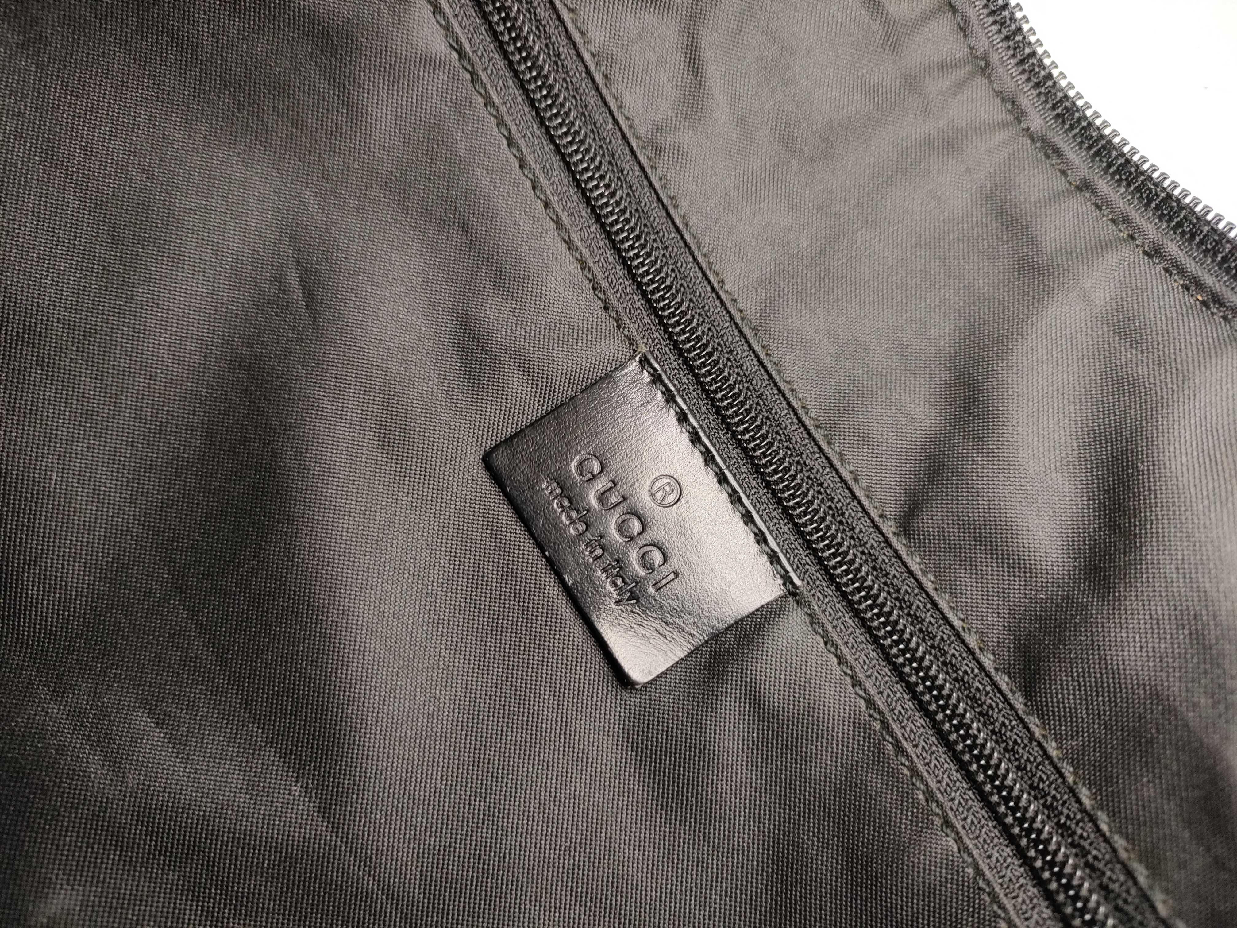 GG Gucci Shoulder Bag — view 11