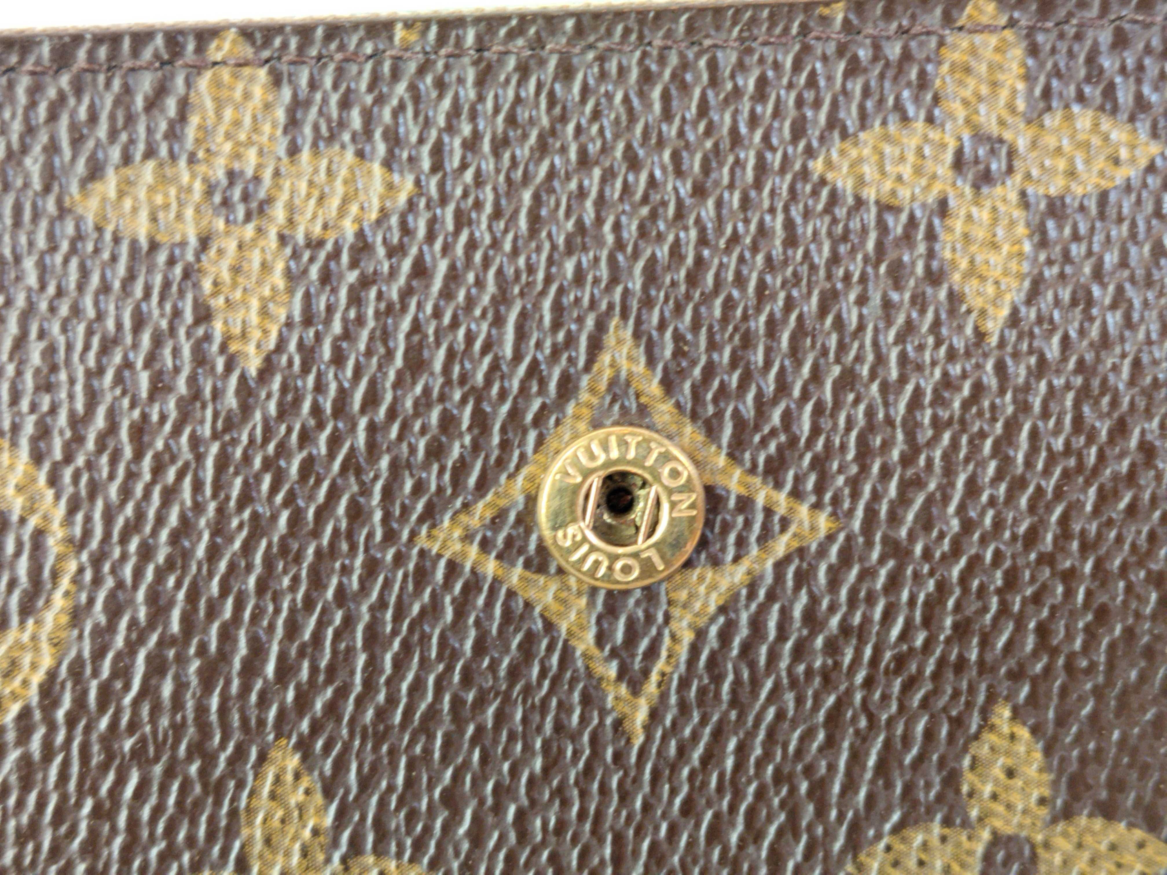 Monogram Compact Snap Wallet with Initials — view 12