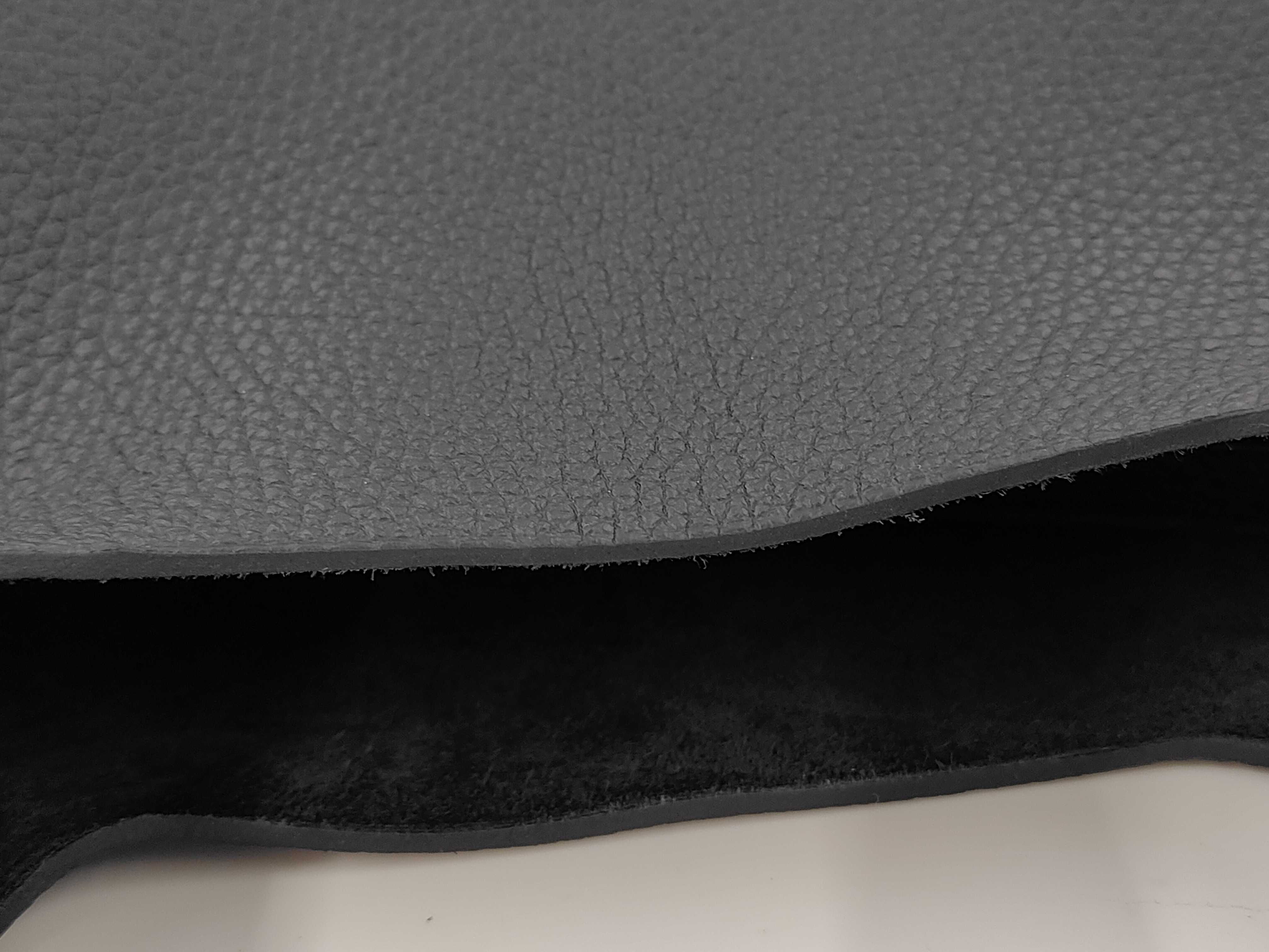 Picotin Lock 18 Black x Taurillon Clemence Leather x Silver Hardware x K Stamp [KMI010IA] Handbag — view 12