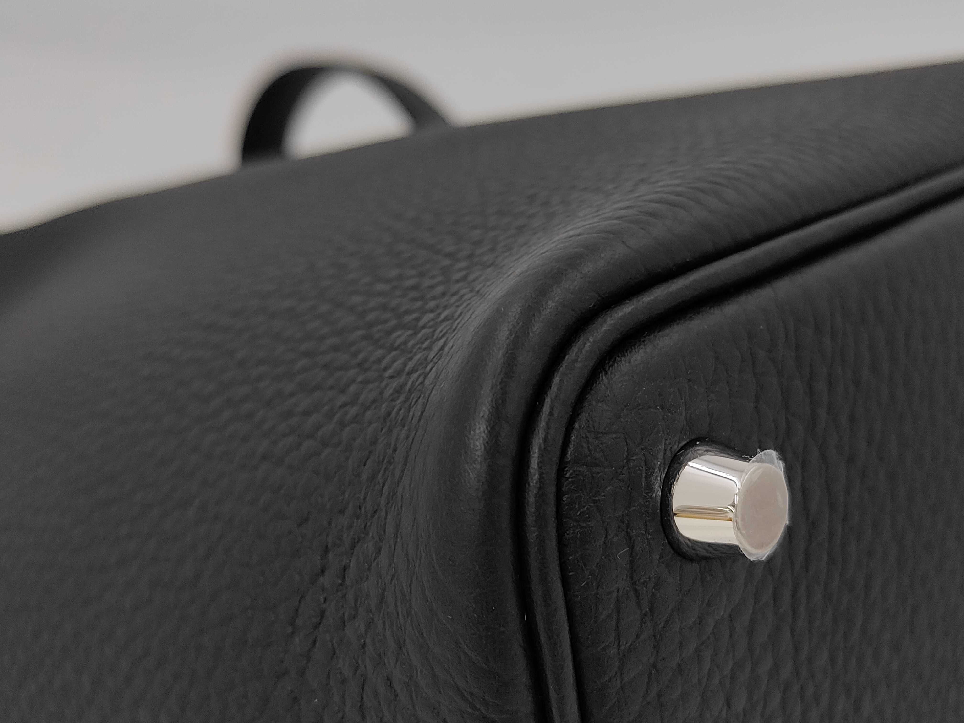 Picotin Lock 18 Black x Taurillon Clemence Leather x Silver Hardware x K Stamp [KMI010IA] Handbag — view 3