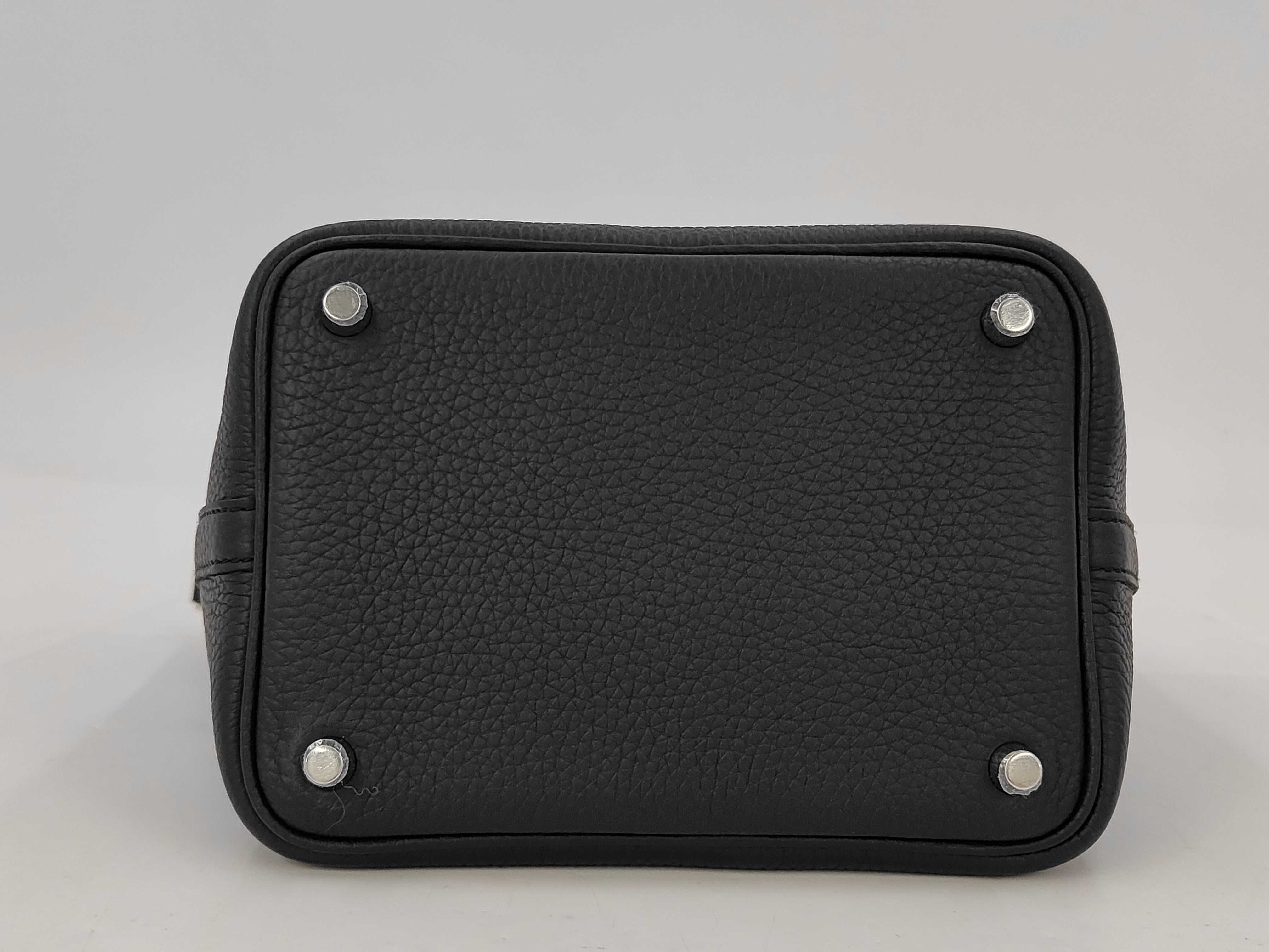 Picotin Lock 18 Black x Taurillon Clemence Leather x Silver Hardware x K Stamp [KMI010IA] Handbag — view 4