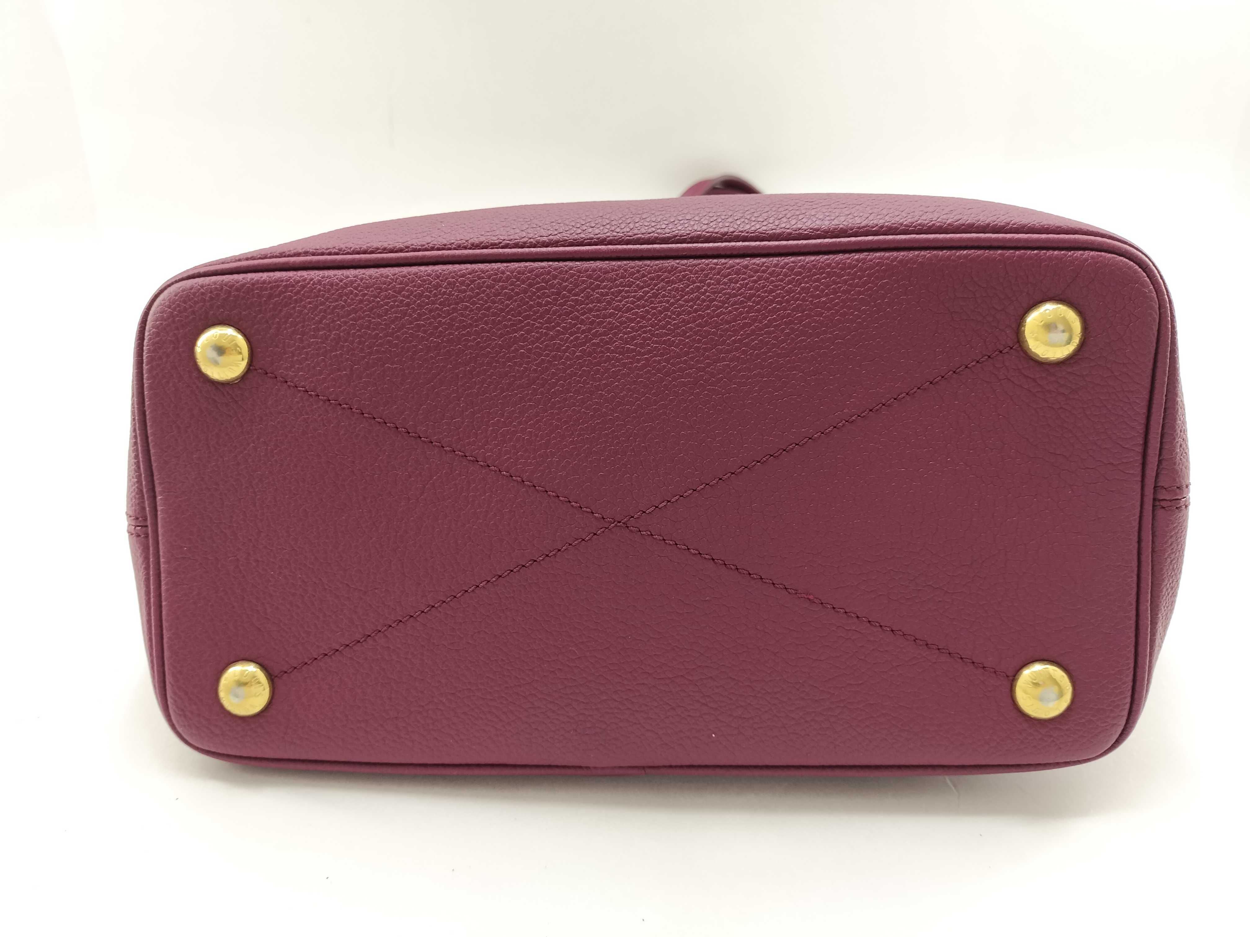 Monogram Empreinte Louis Vuitton Shoulder Bag — view 7