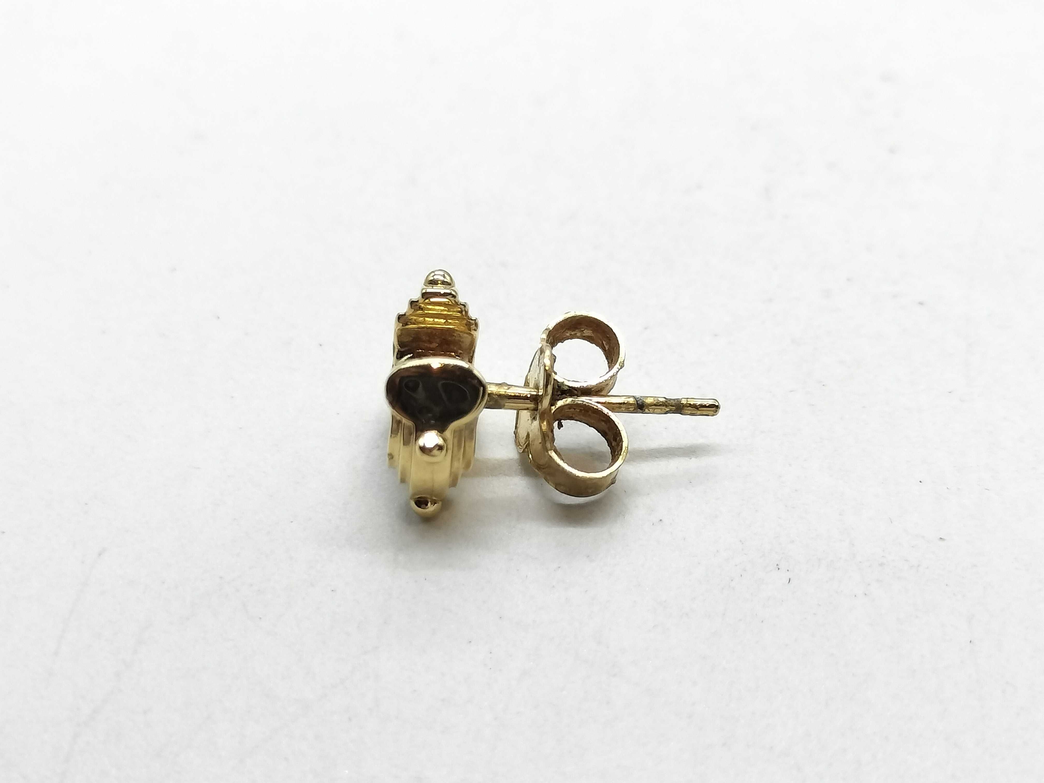 Initial S / Earrings — view 3
