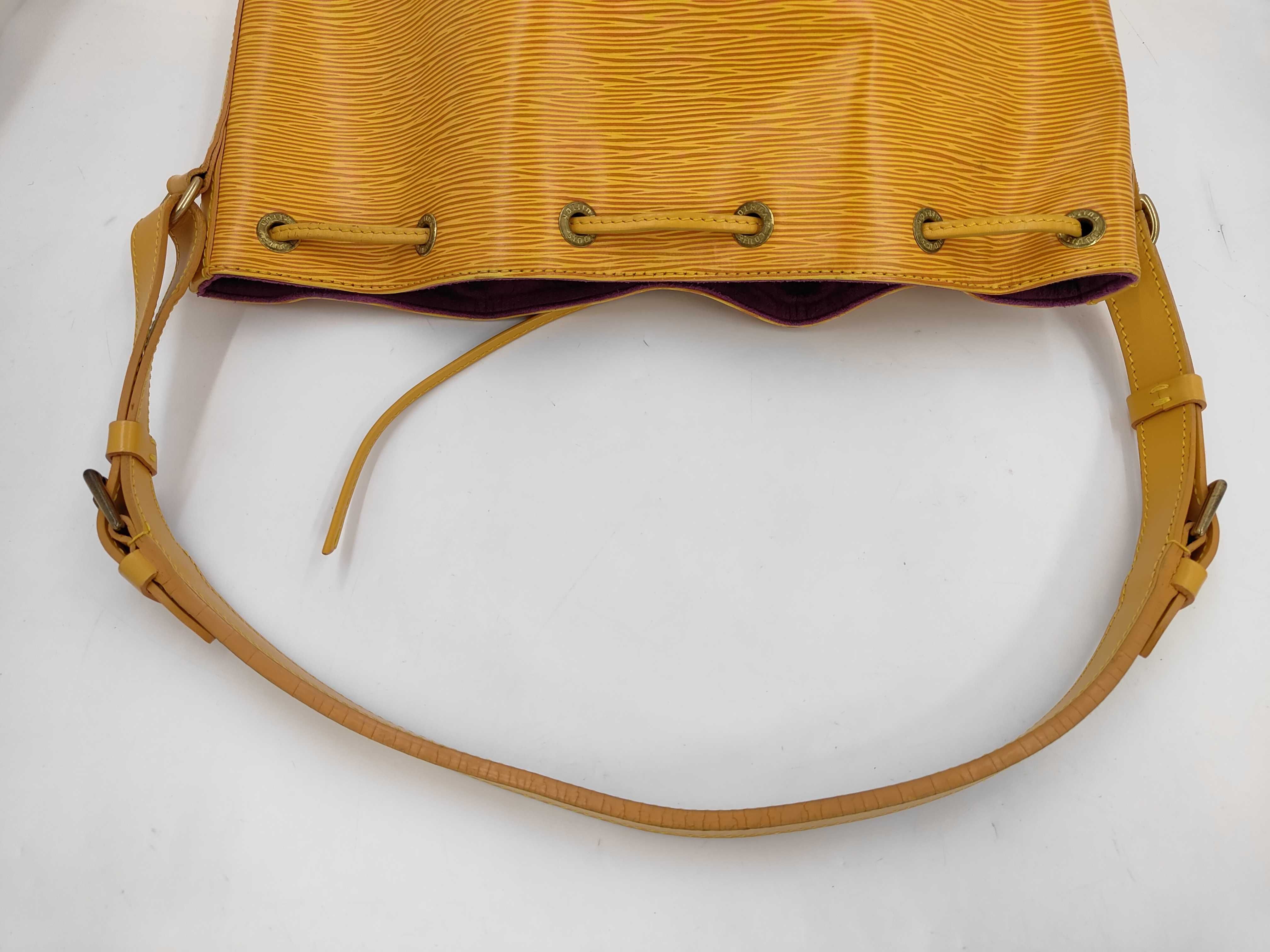 Epi Noe Shoulder Bag — view 6