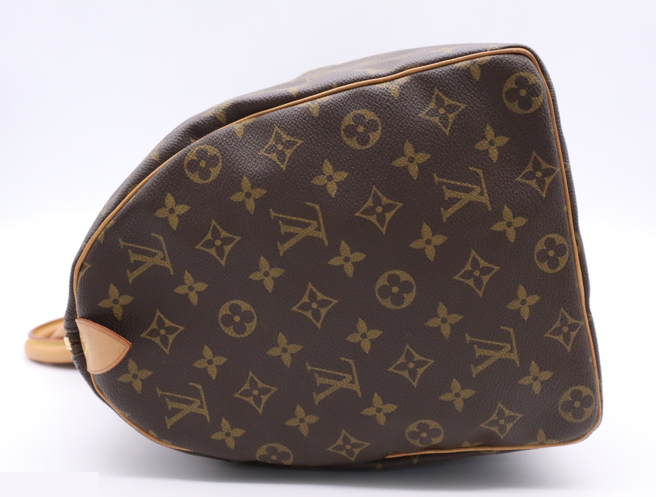 Keepall 45 with padlock, 2 keys, name tag, and handle strap. — view 3