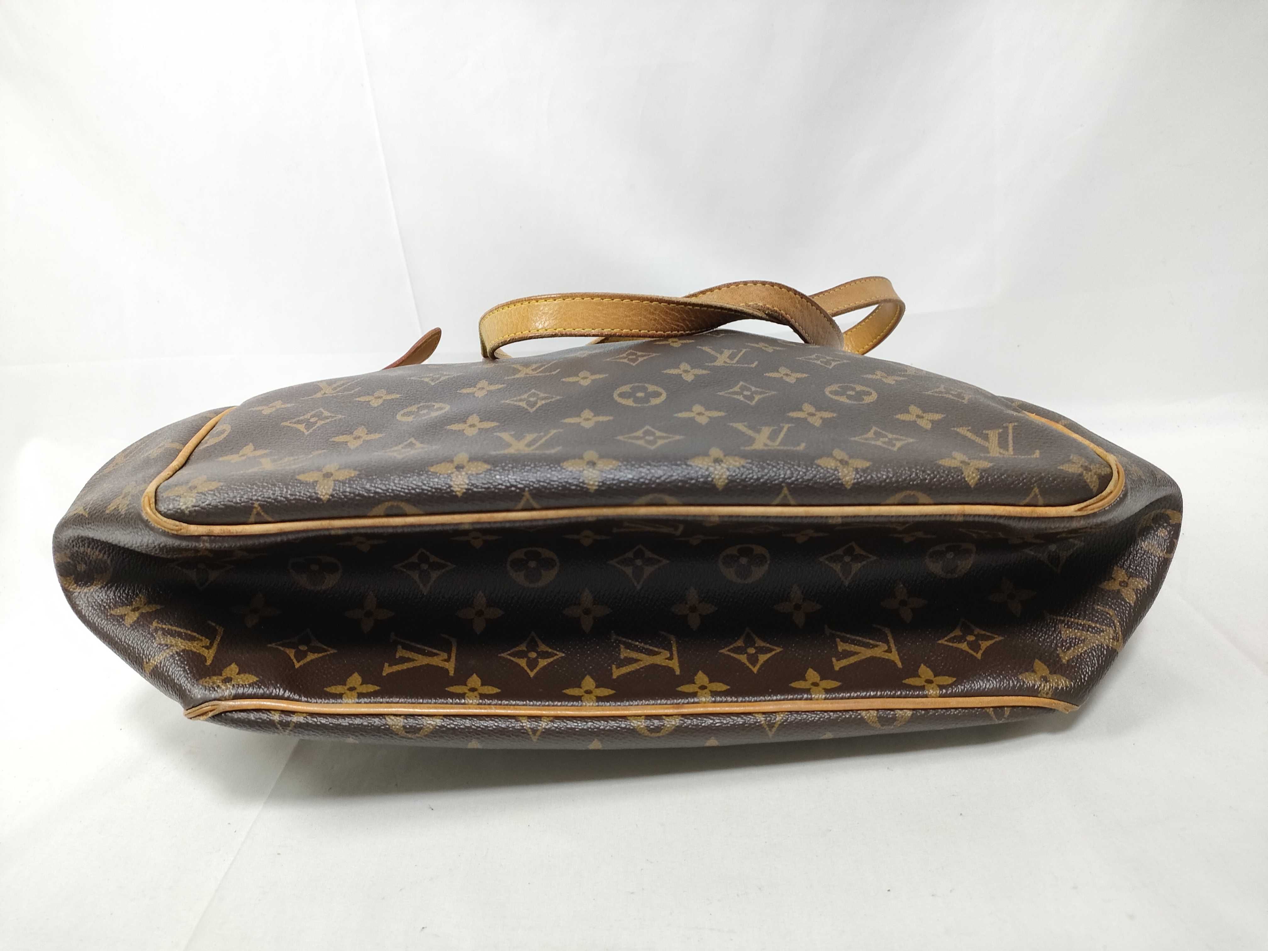 Monogram Vuitton Monogram Batignolles Vertical Handbag — view 3